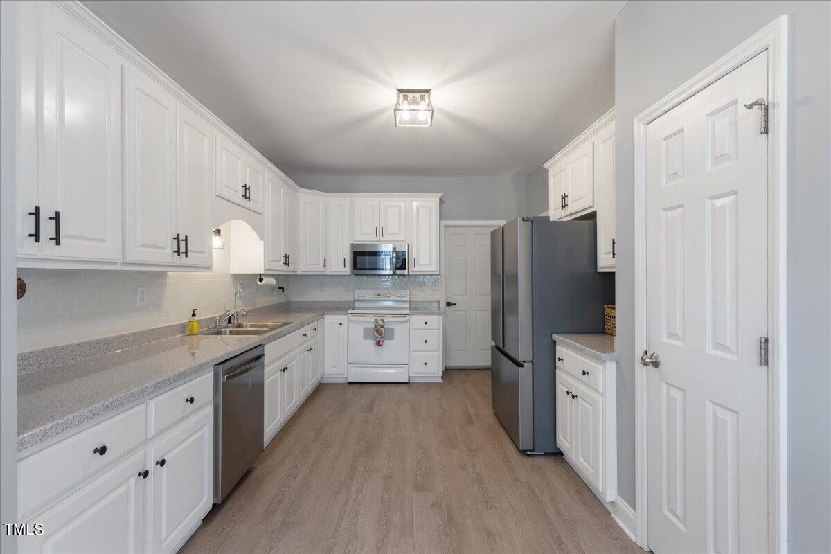 155 Foxglove Drive Drive