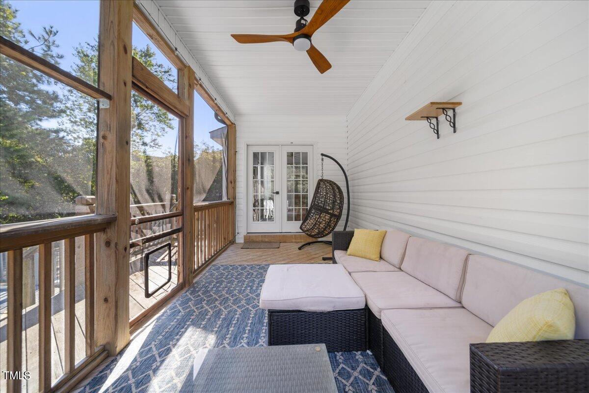 155 Foxglove Drive Drive