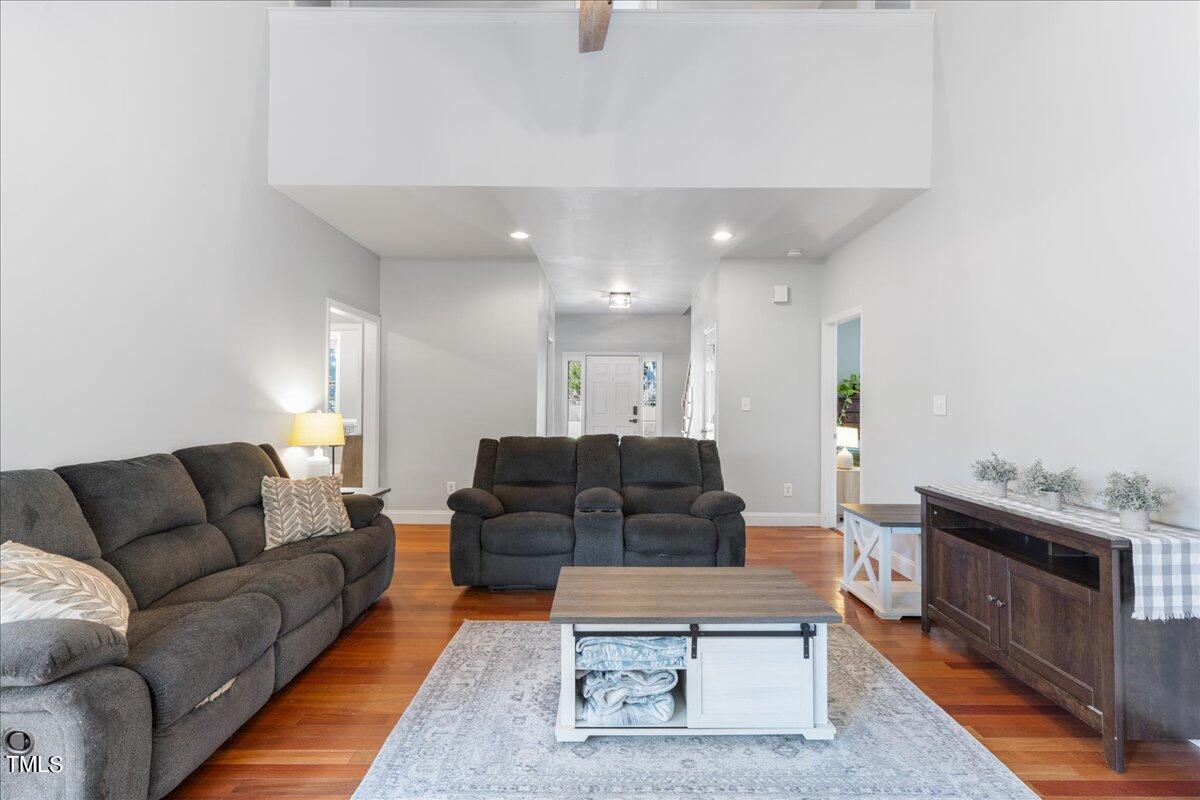 155 Foxglove Drive Drive