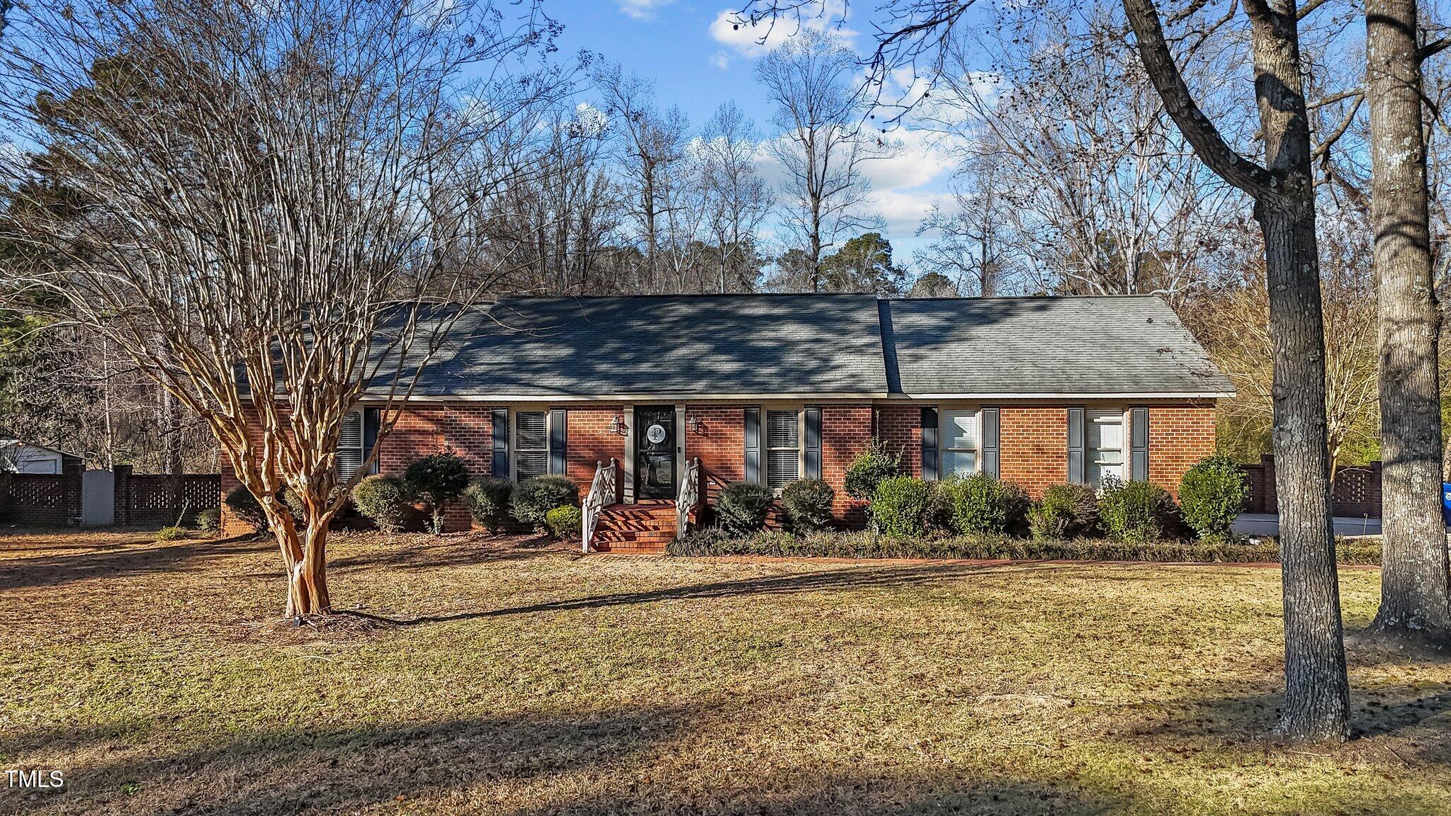 3405 Robinwood Drive