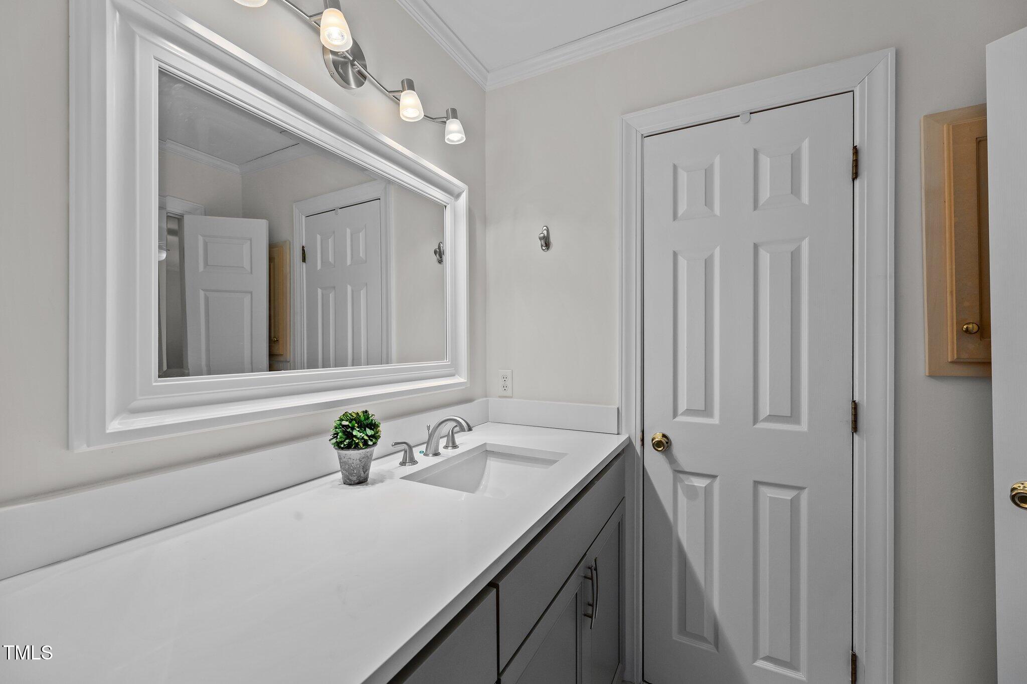 3405 Robinwood Drive