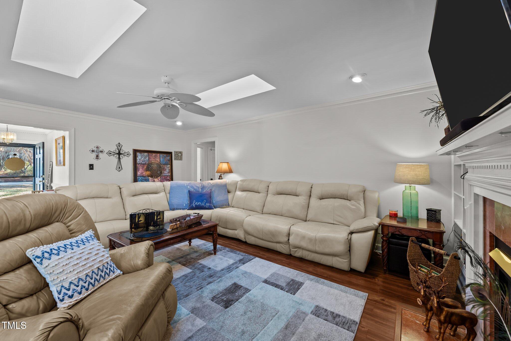 3405 Robinwood Drive