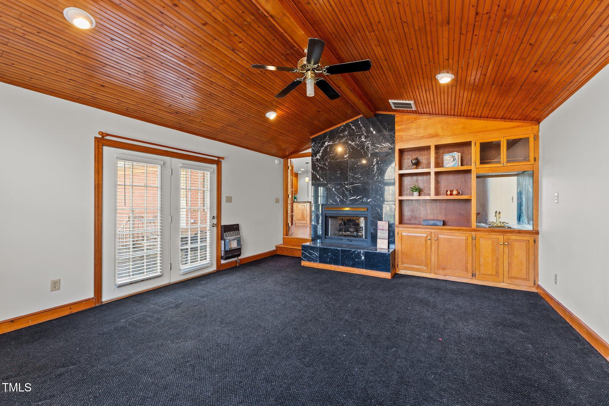 3405 Robinwood Drive