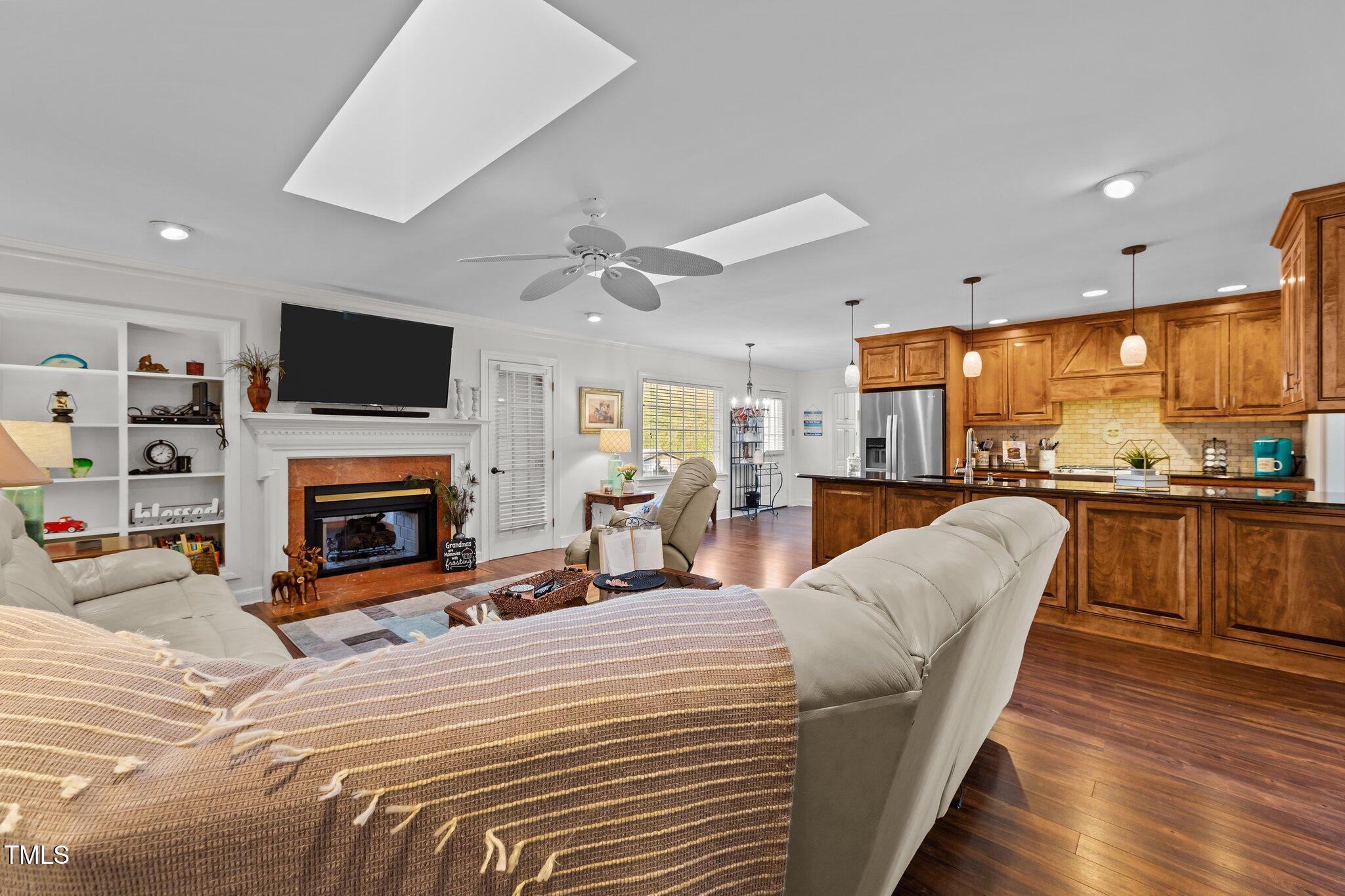 3405 Robinwood Drive