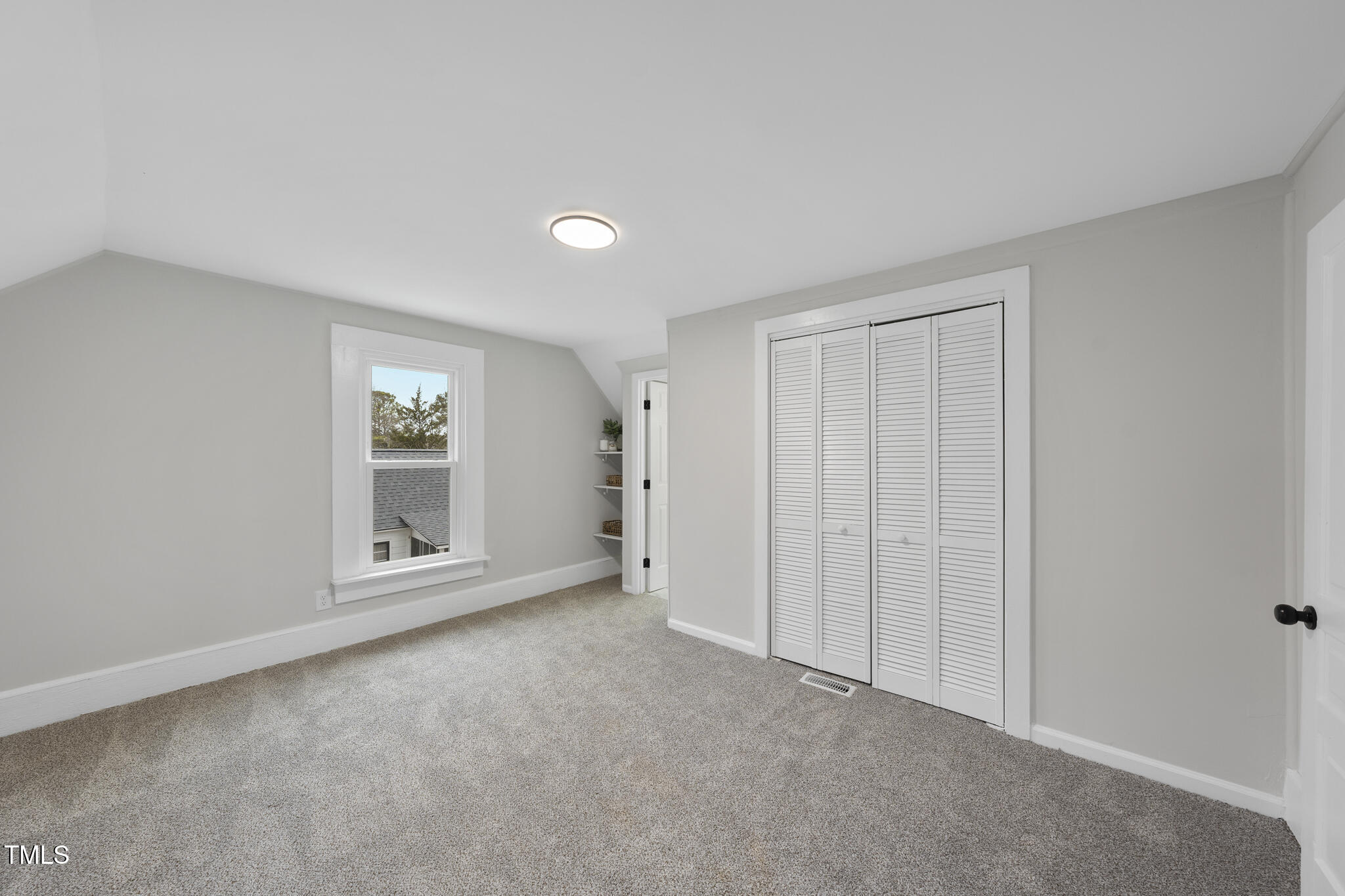 210 W Oak Avenue