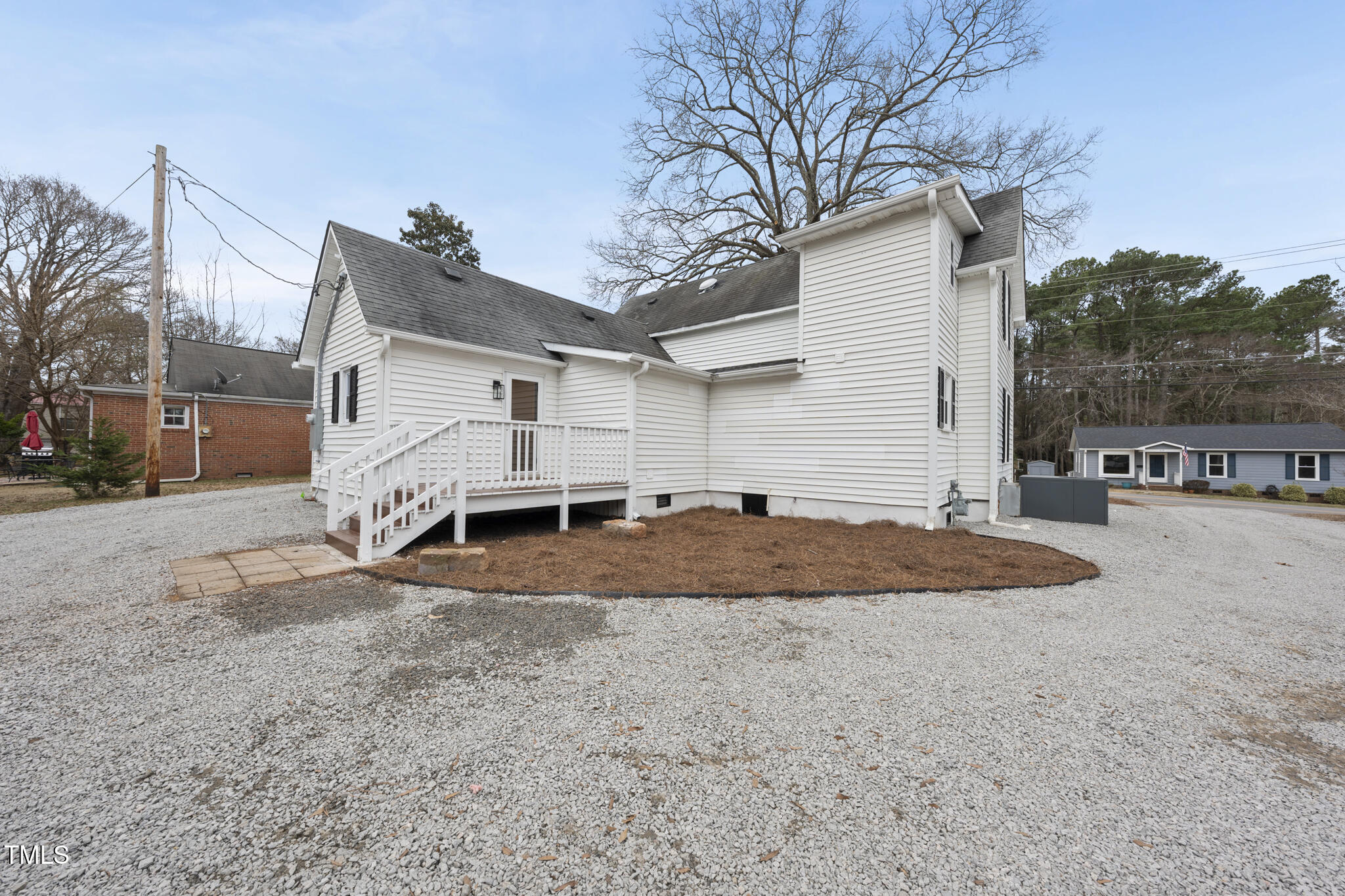 210 W Oak Avenue