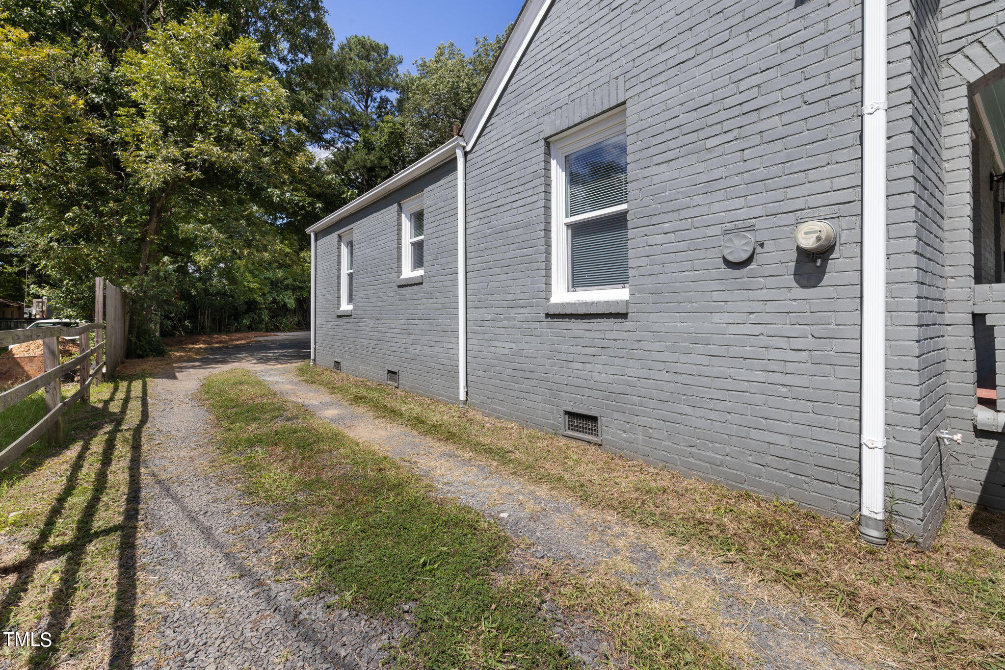 2311 N Roxboro Street