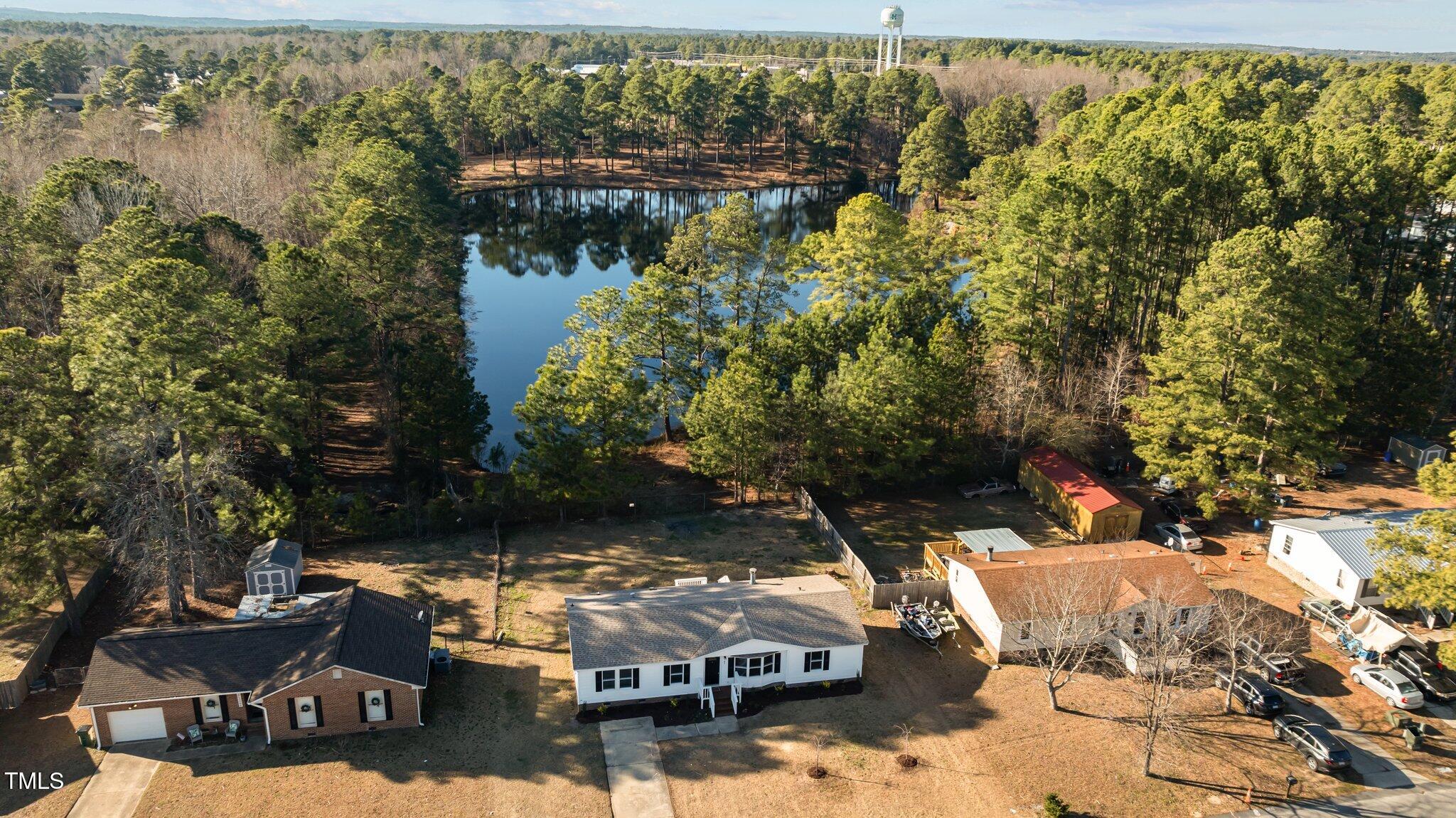 60 Woodbridge Drive