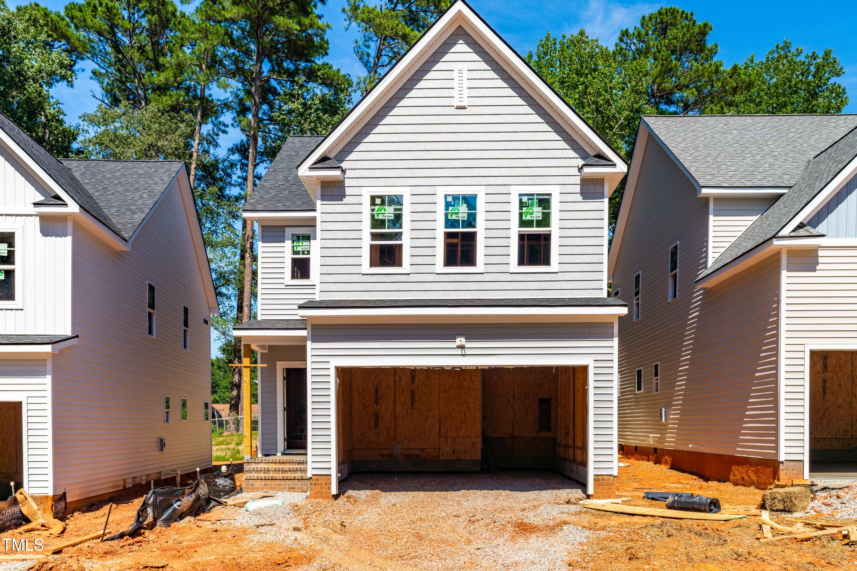 1032 Harper Road