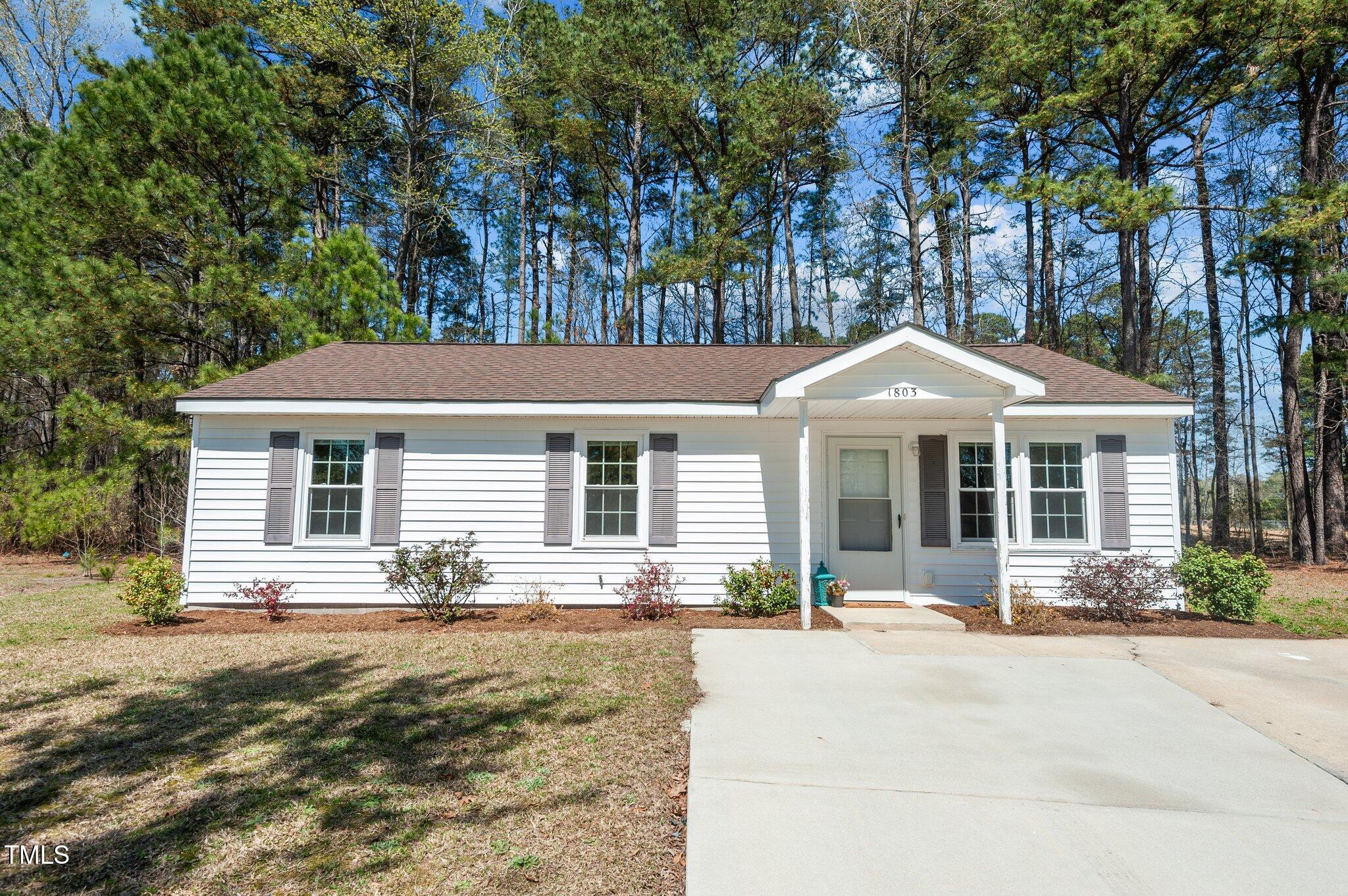 1803 Ruffleleaf Circle