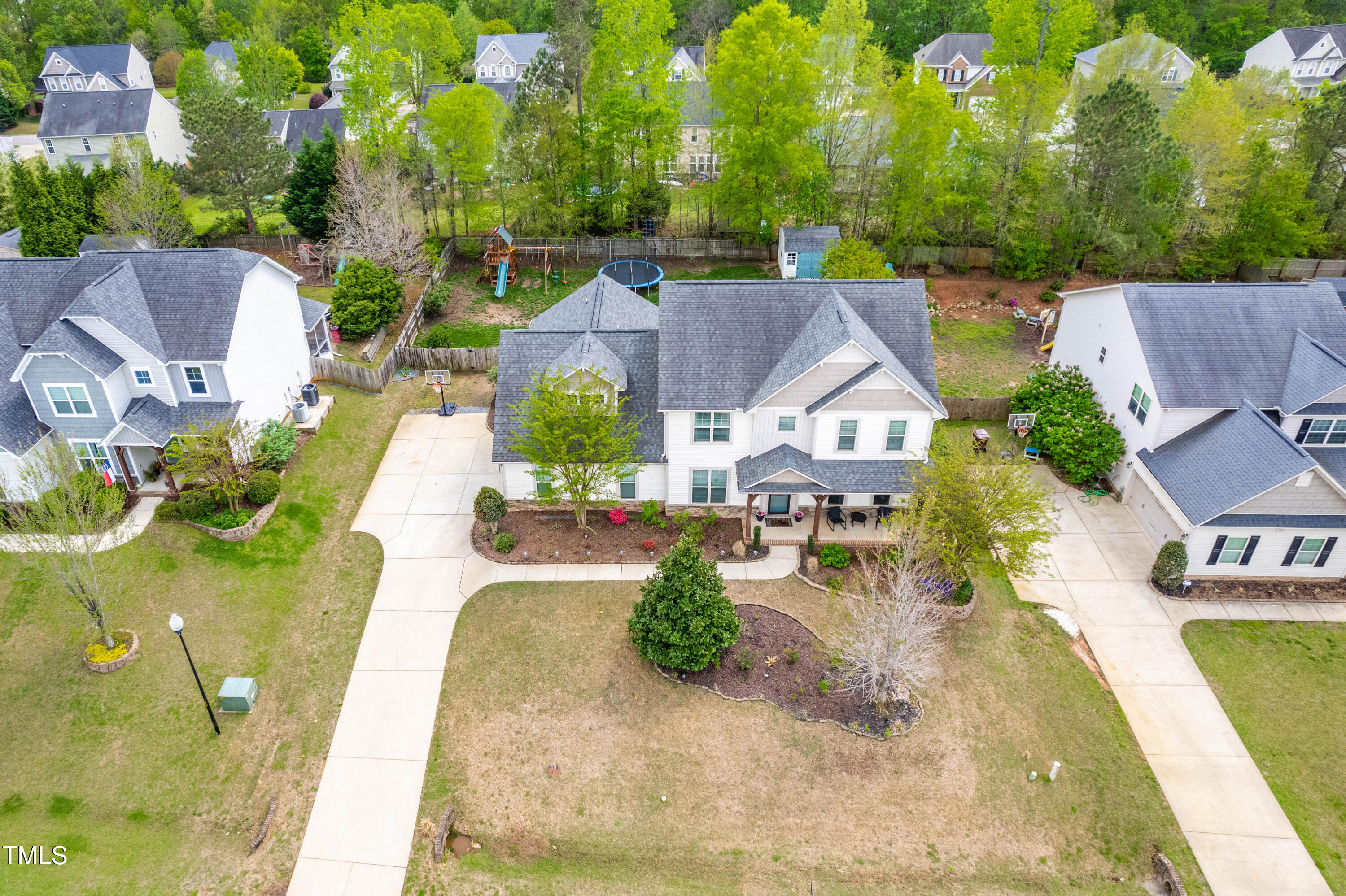 240 Swann Trail