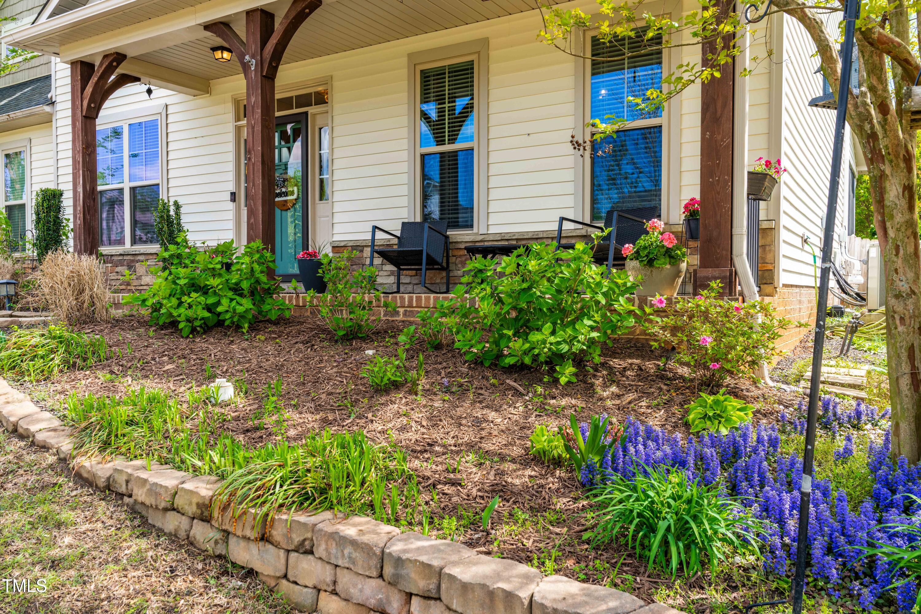 240 Swann Trail