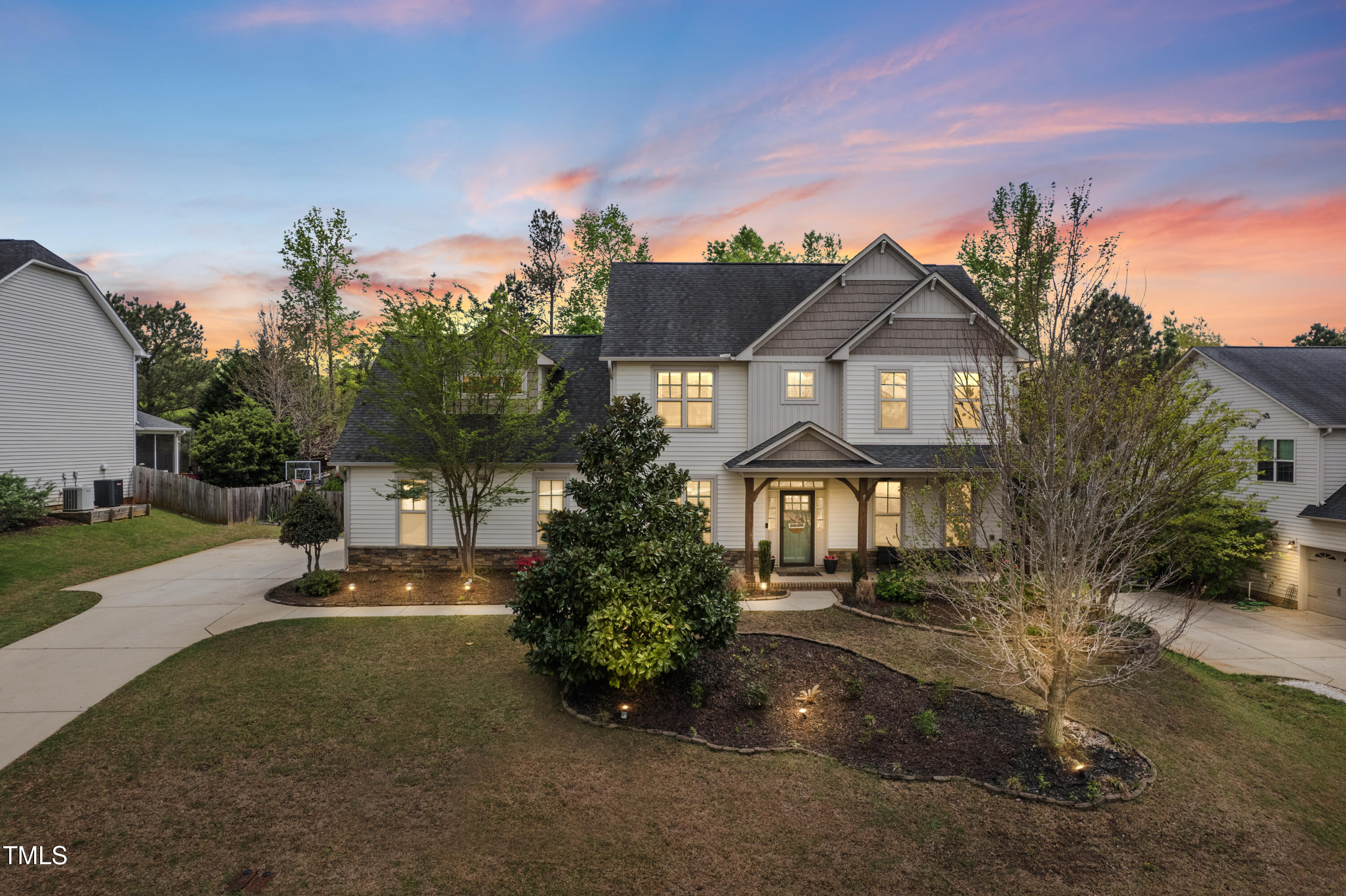 240 Swann Trail