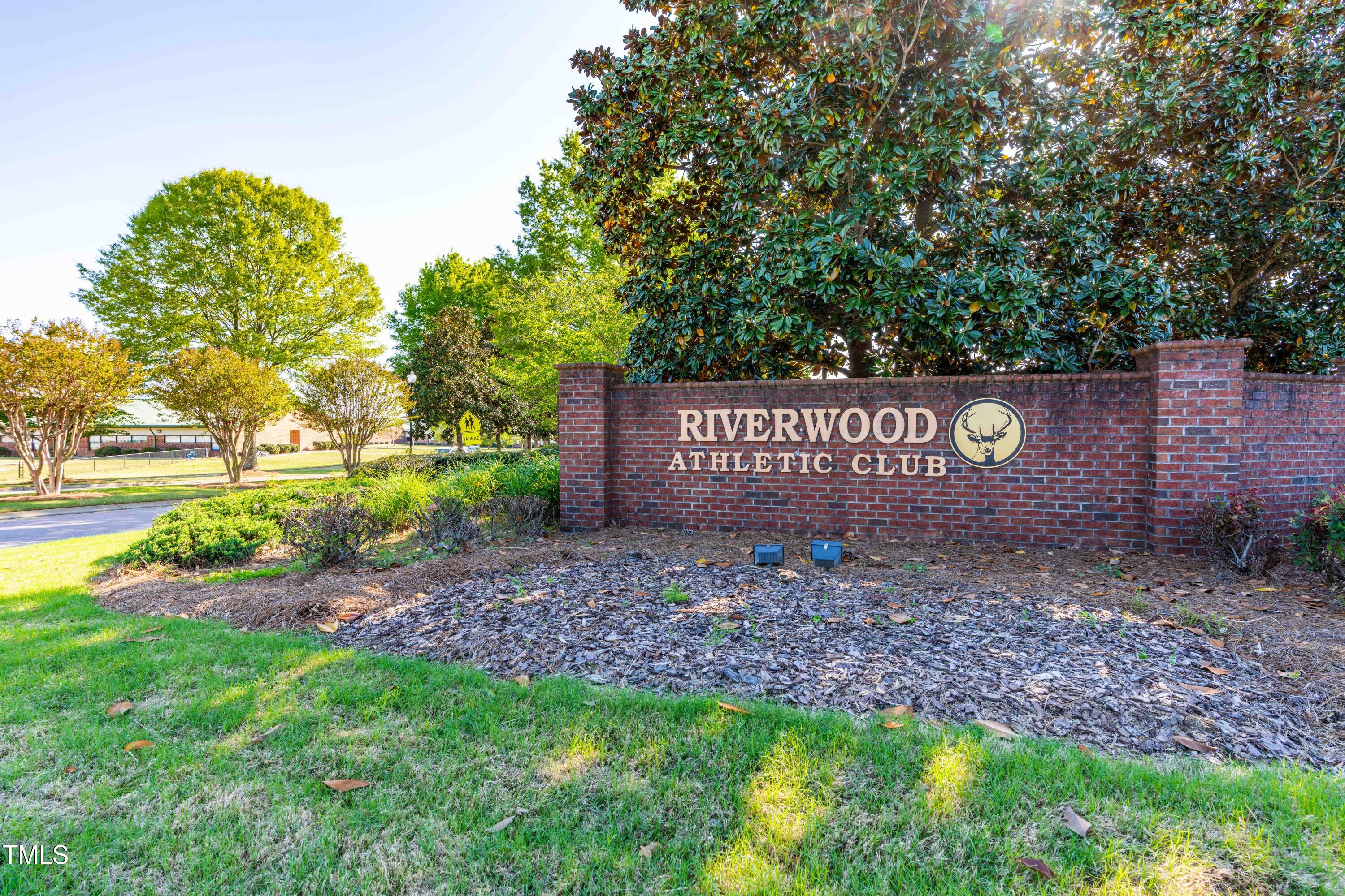 240 Swann Trail