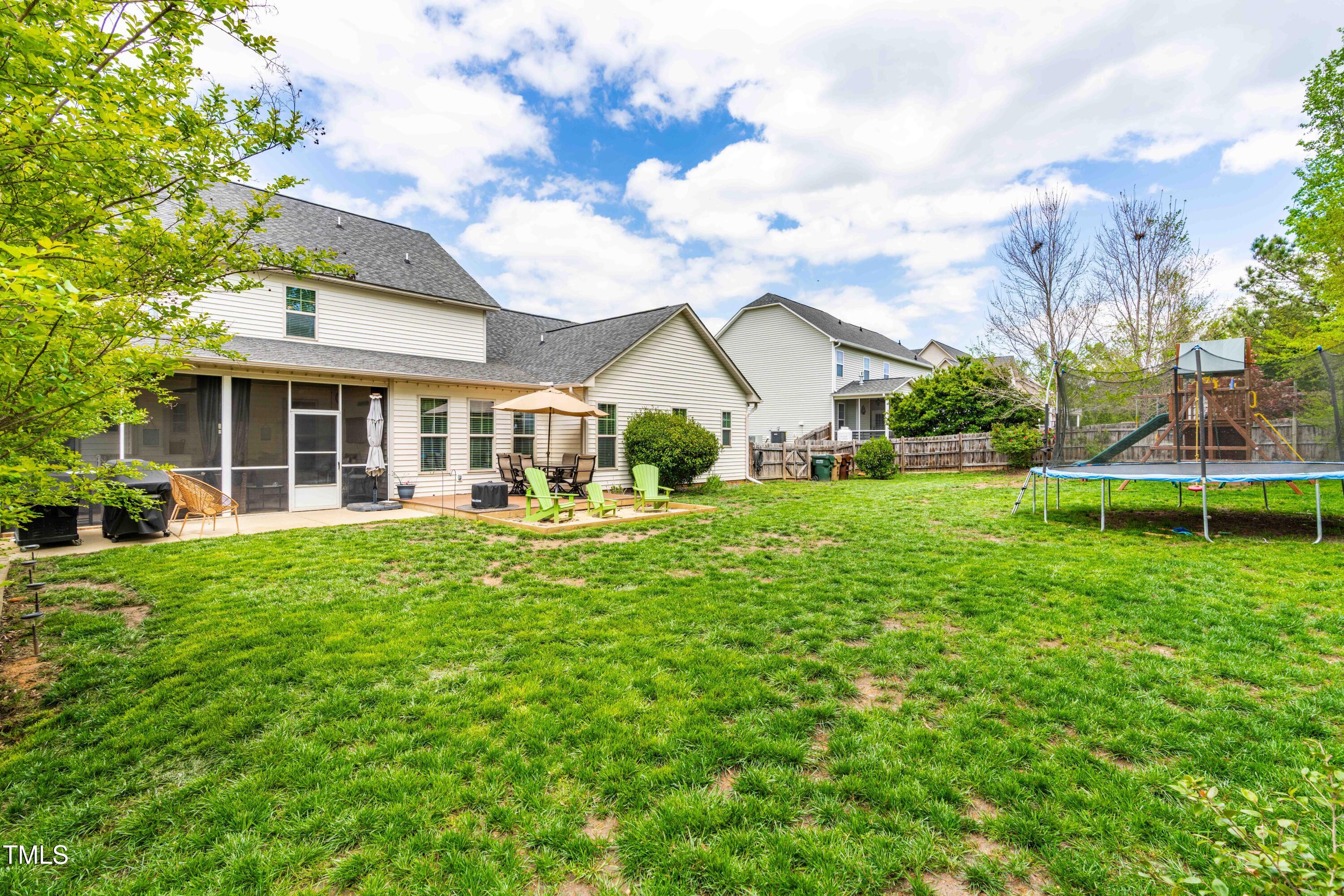240 Swann Trail