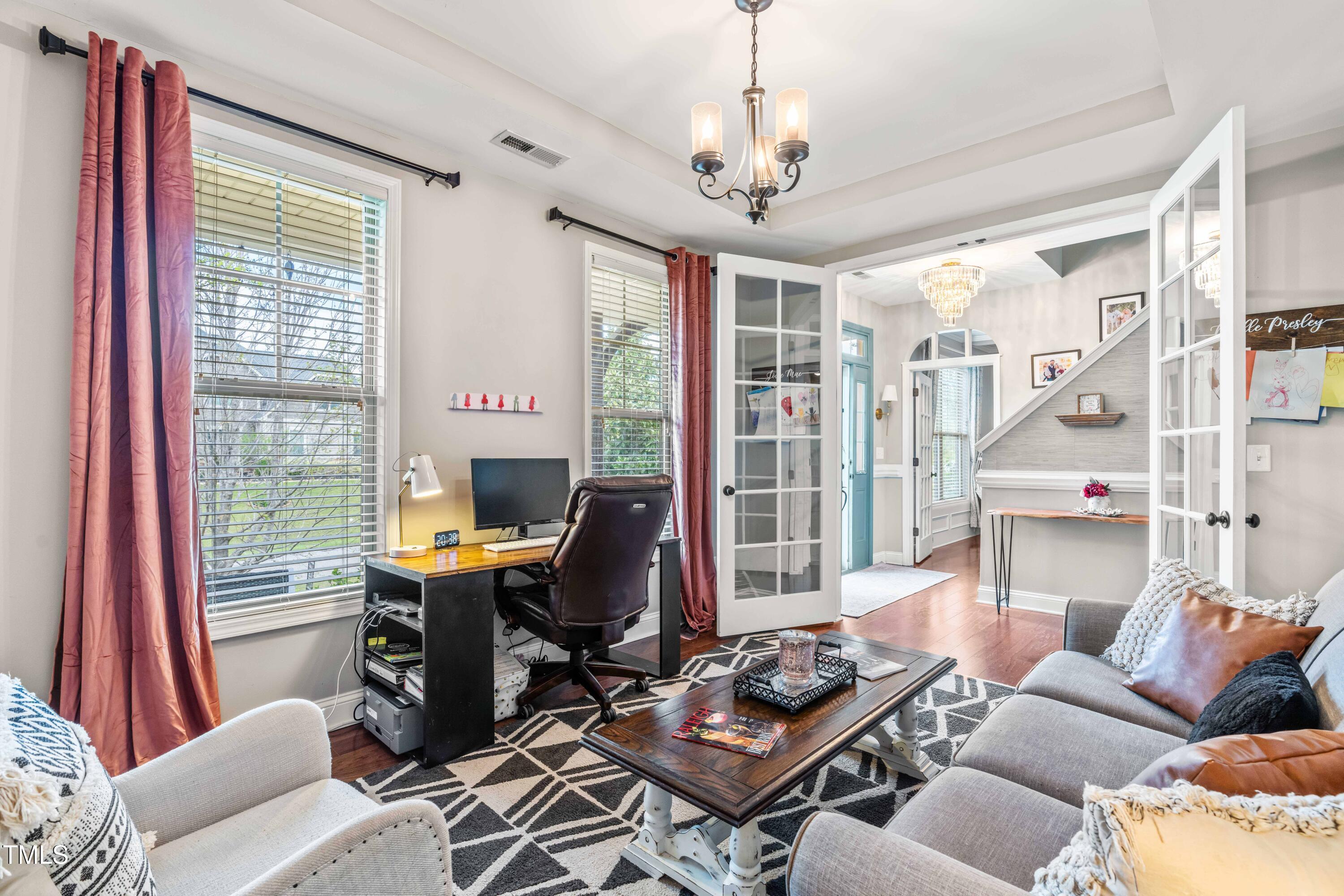 240 Swann Trail