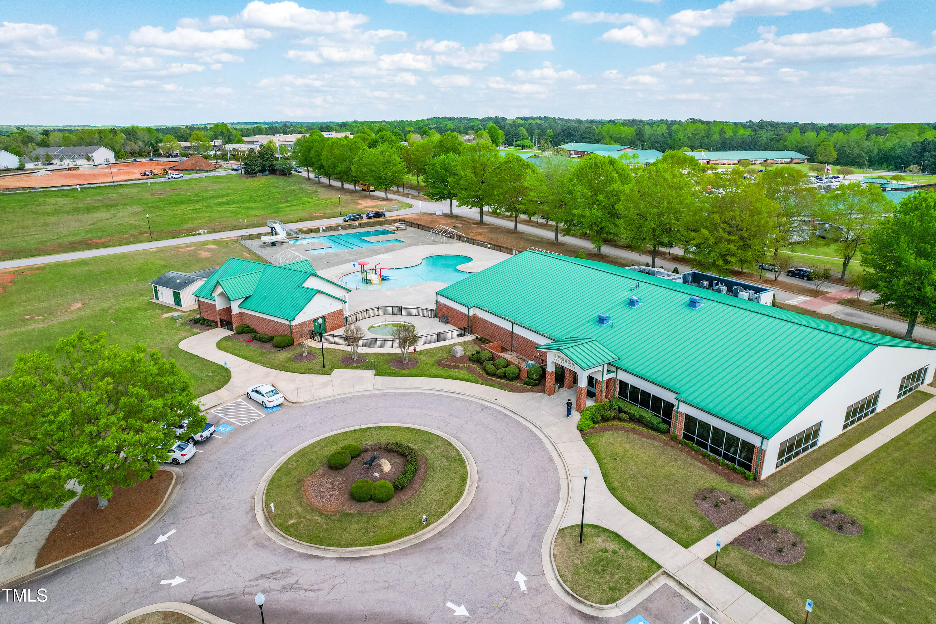 240 Swann Trail
