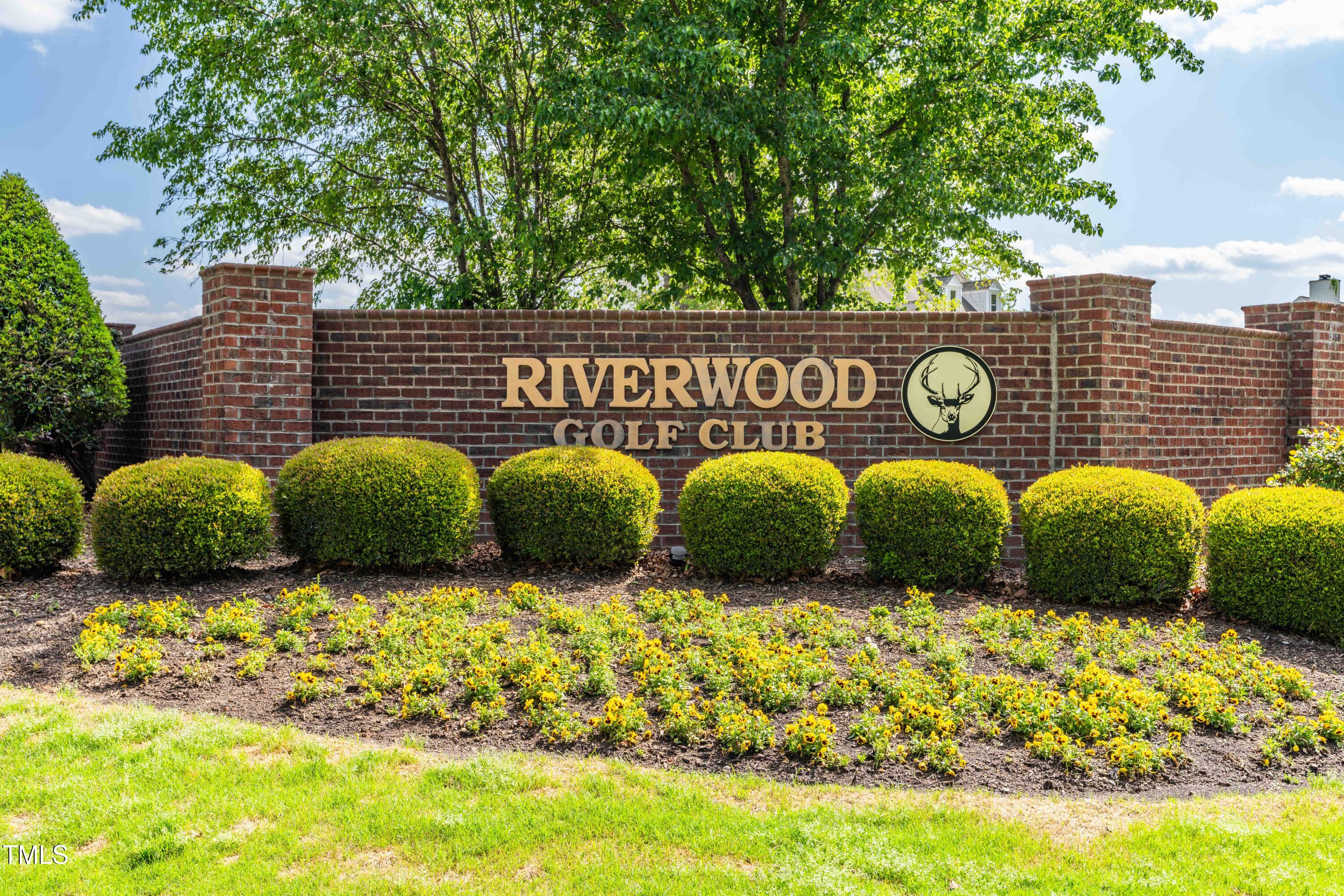 240 Swann Trail