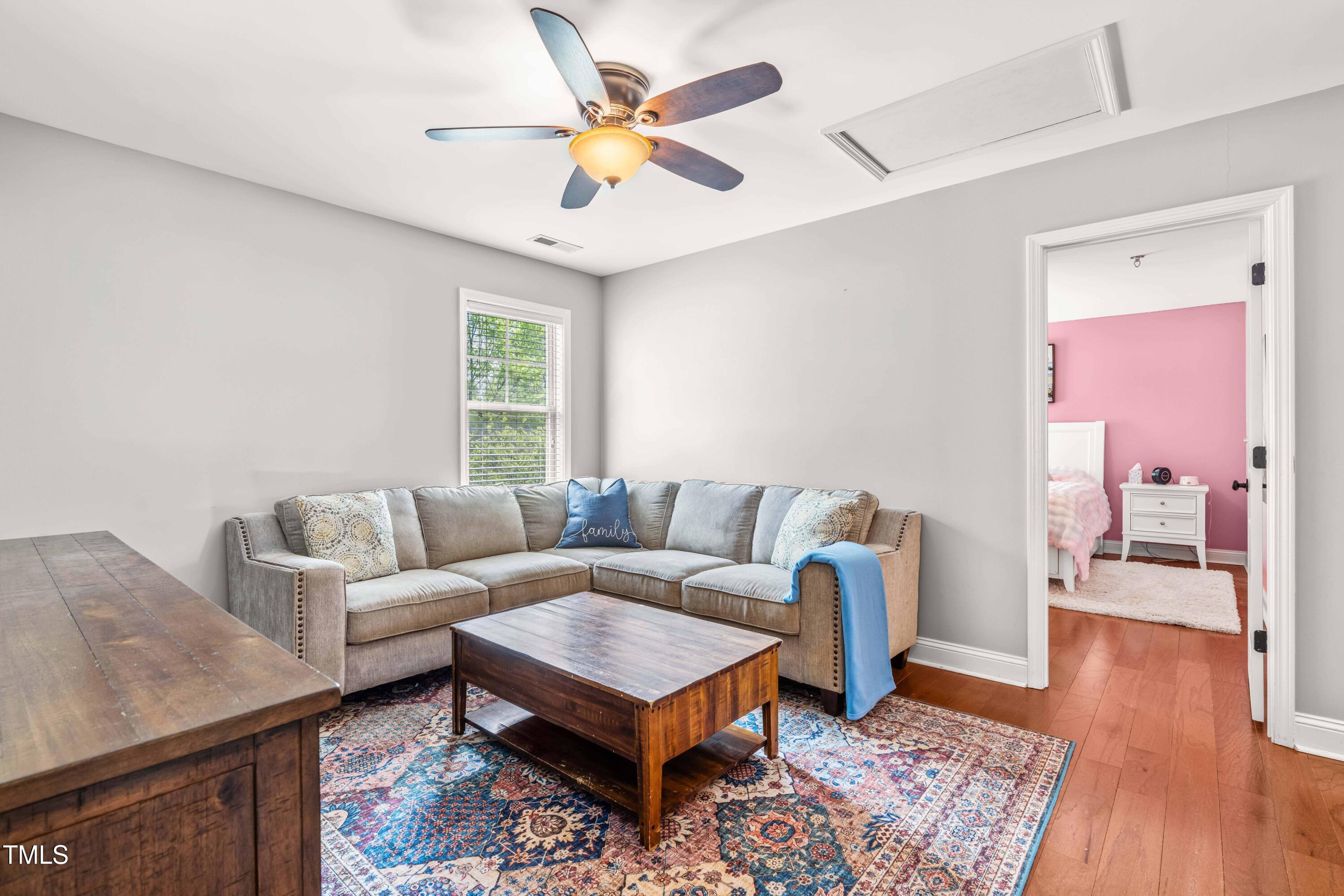 240 Swann Trail