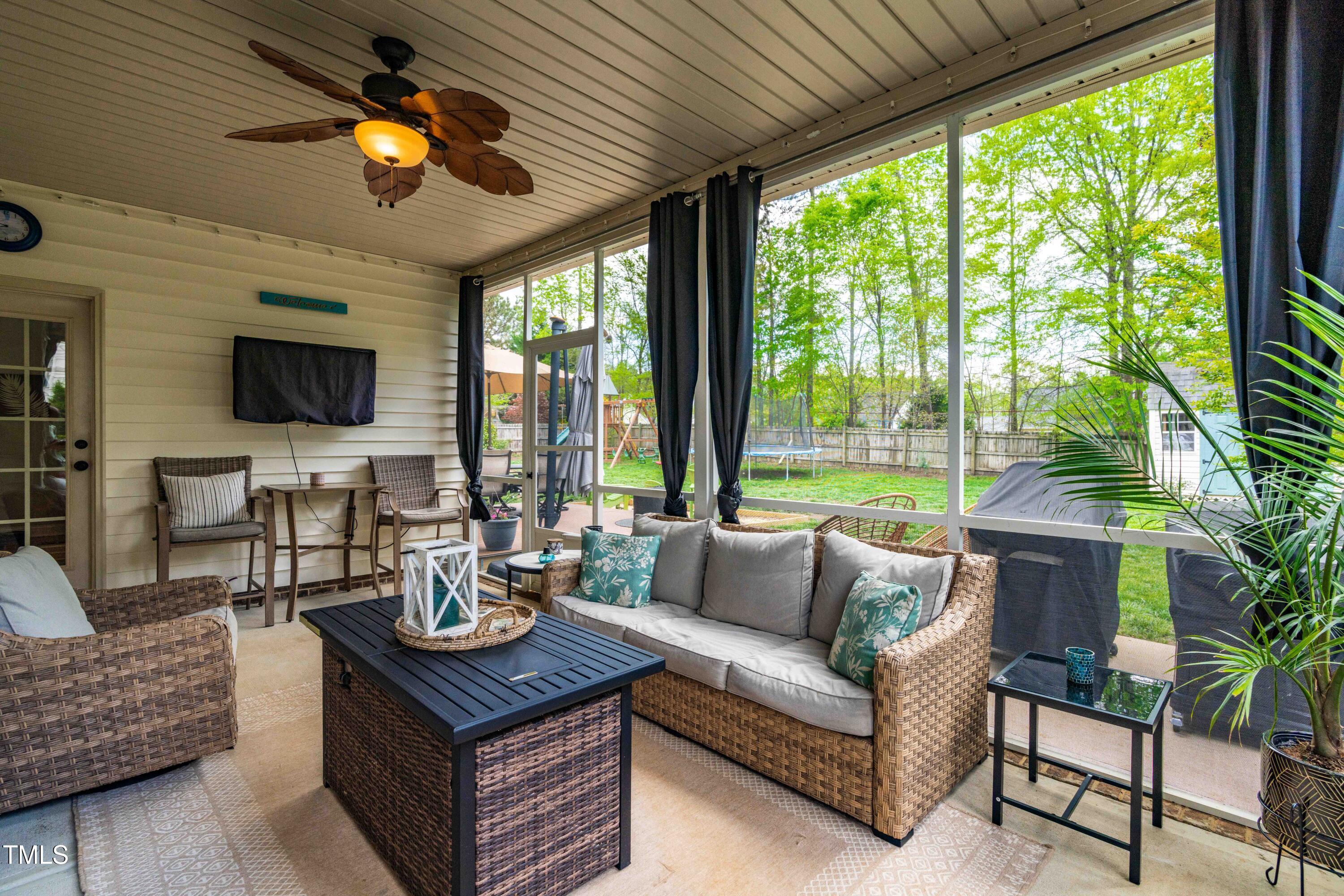 240 Swann Trail