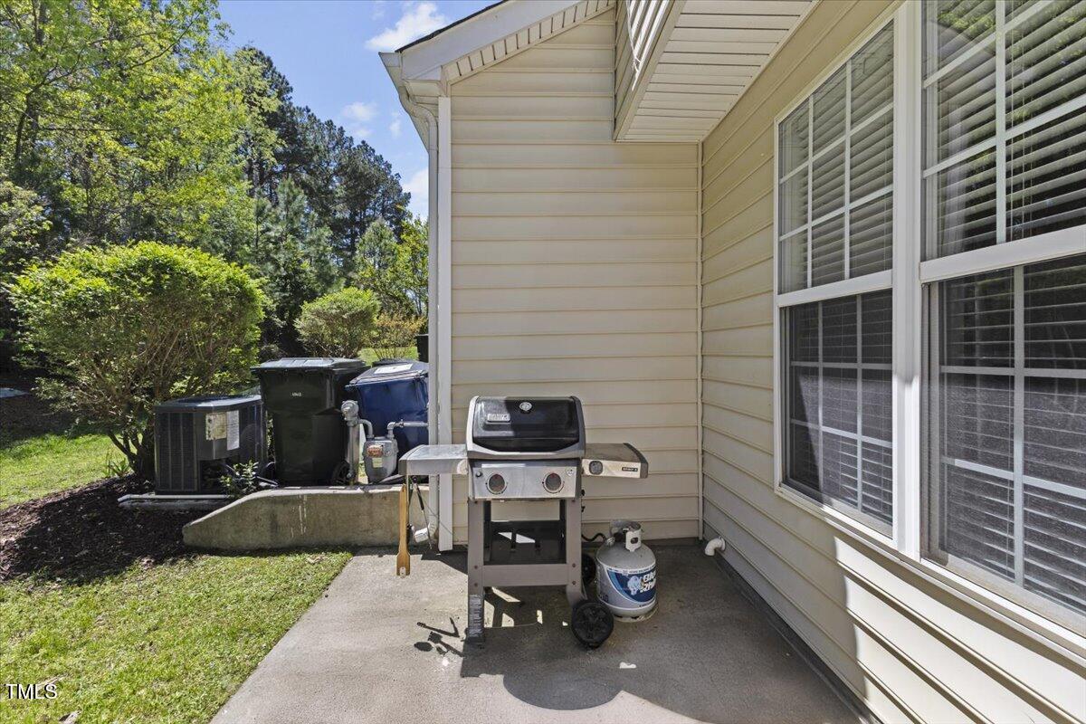 7613 Satinwing Lane