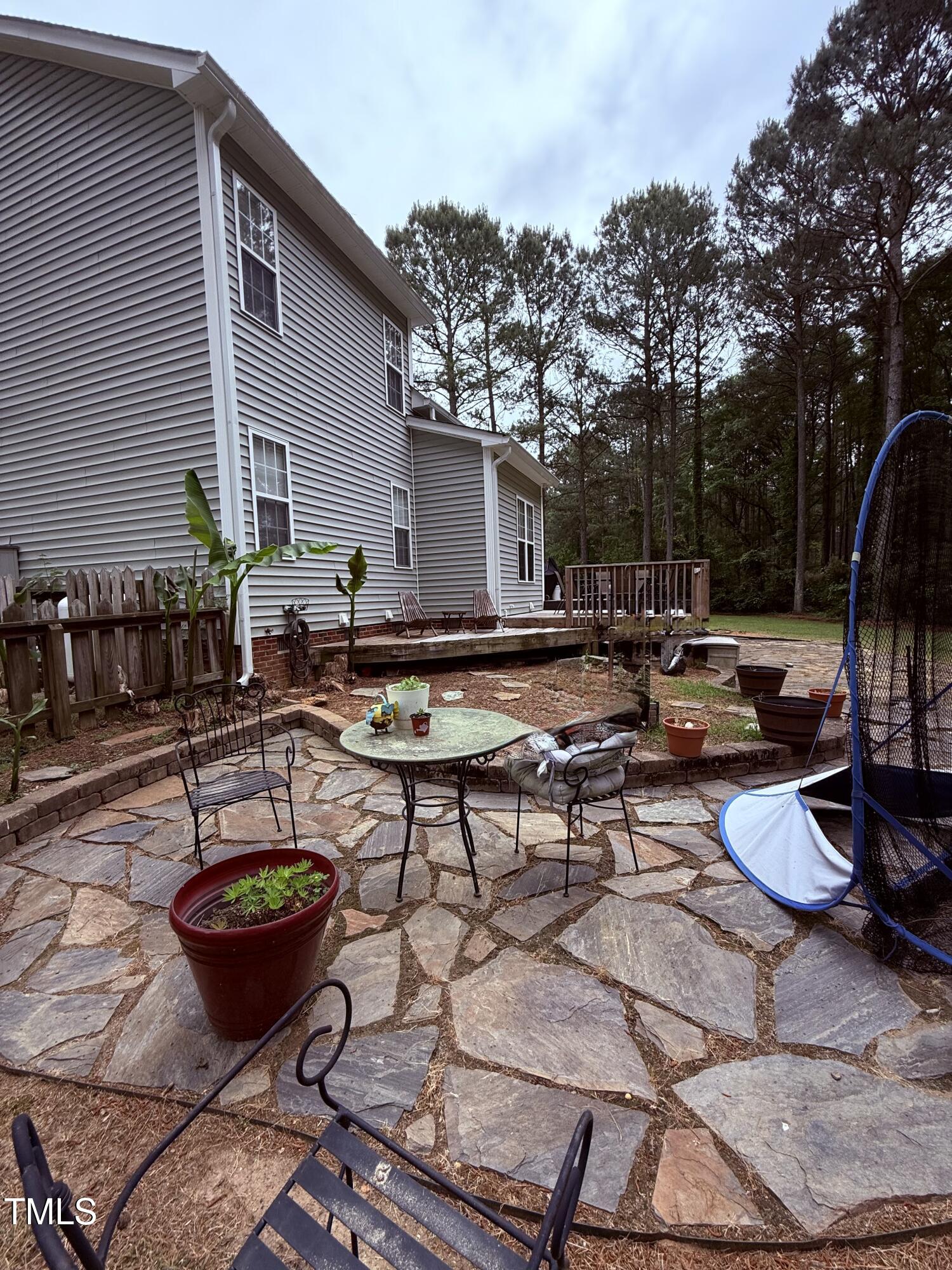 282 W Thicket Drive