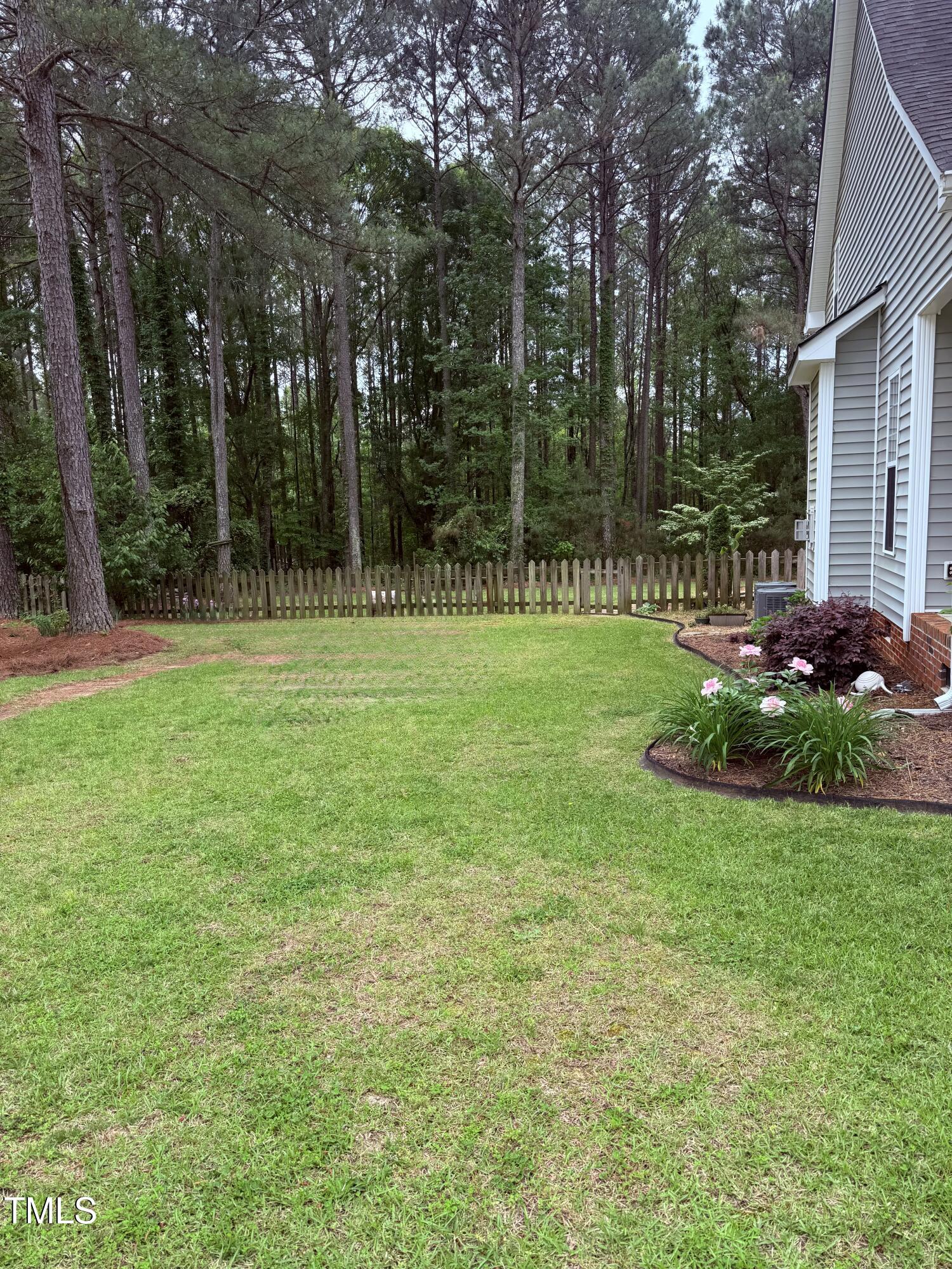 282 W Thicket Drive