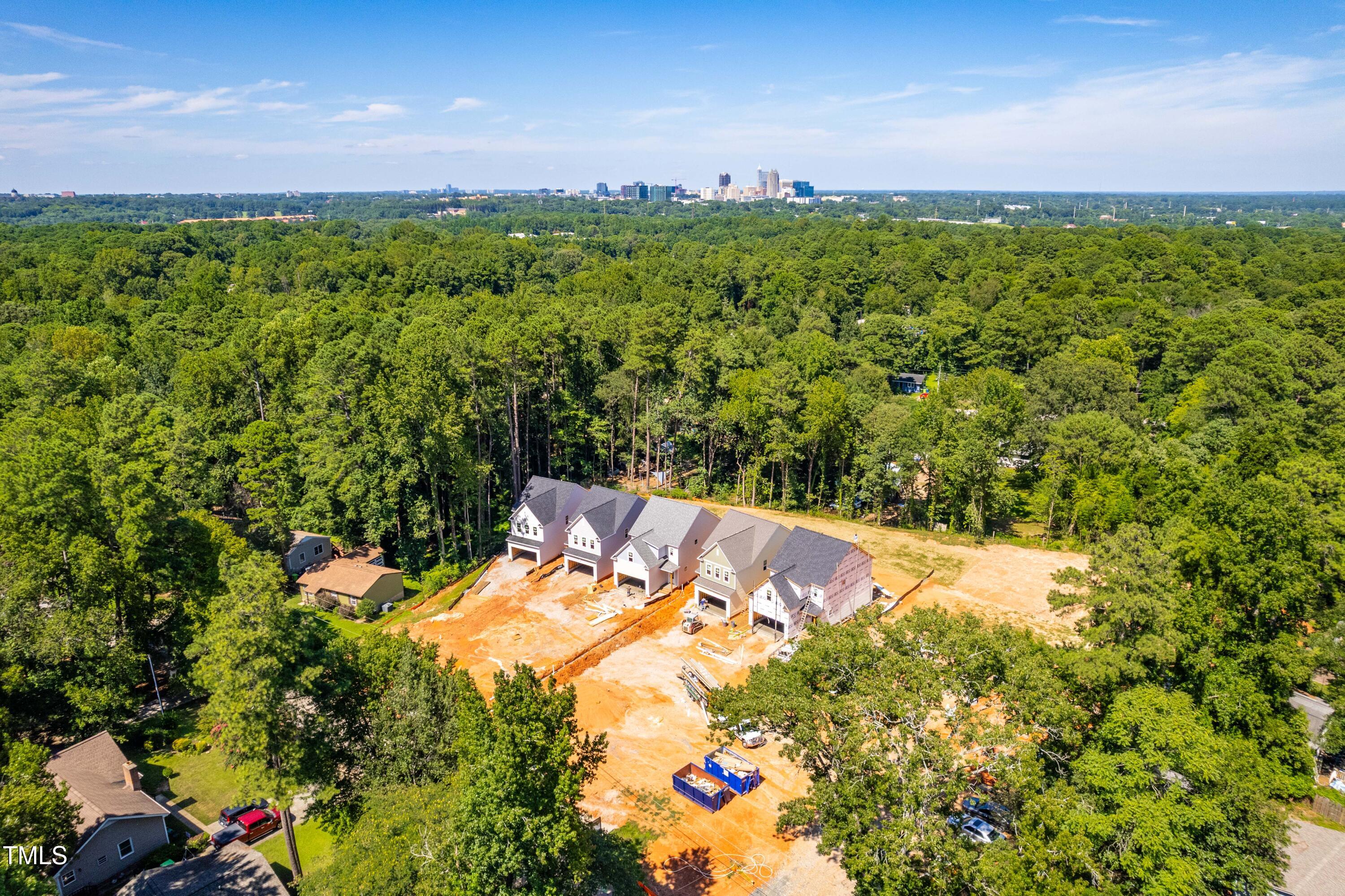 1024 Harper Road