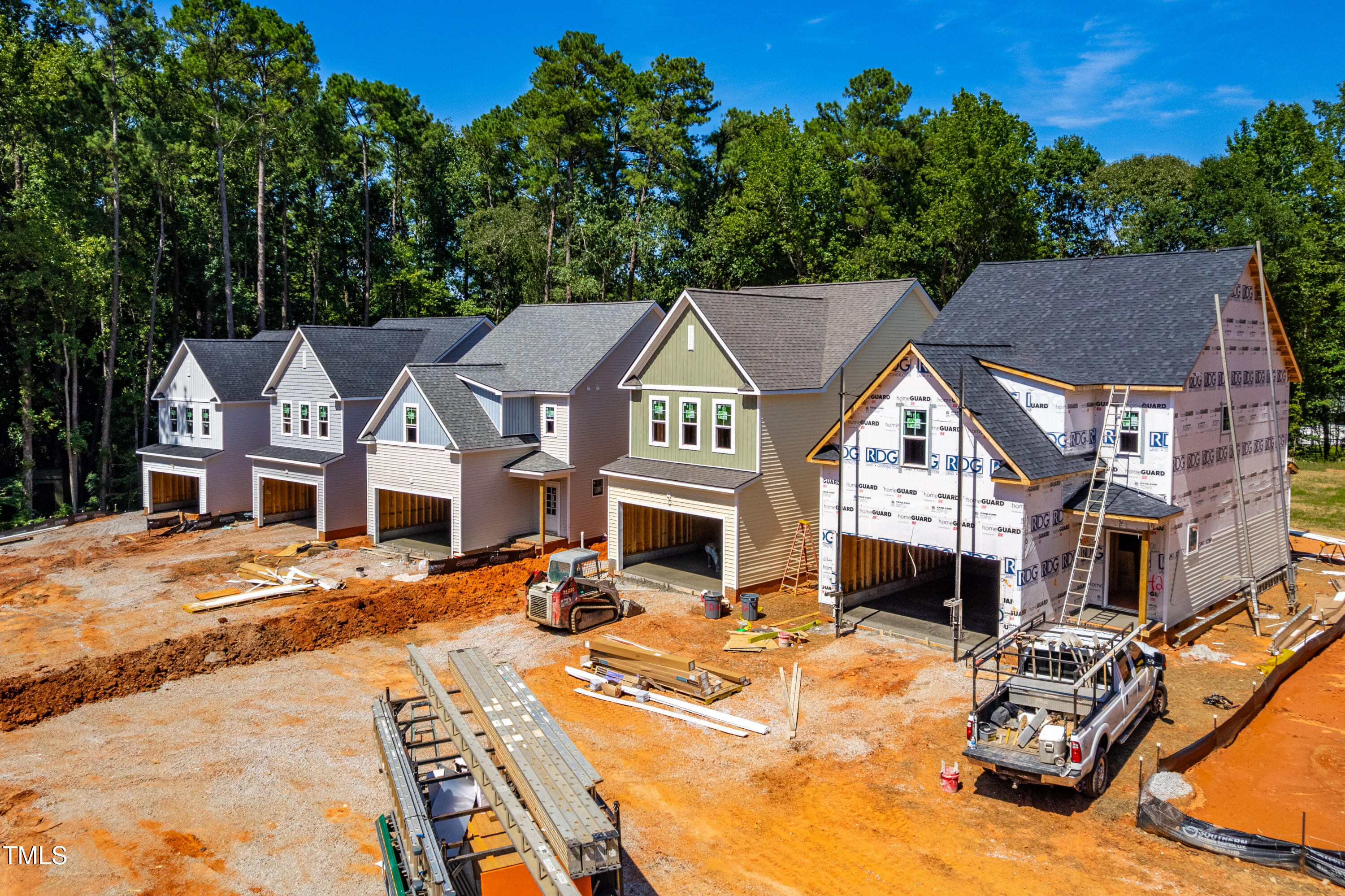 1024 Harper Road