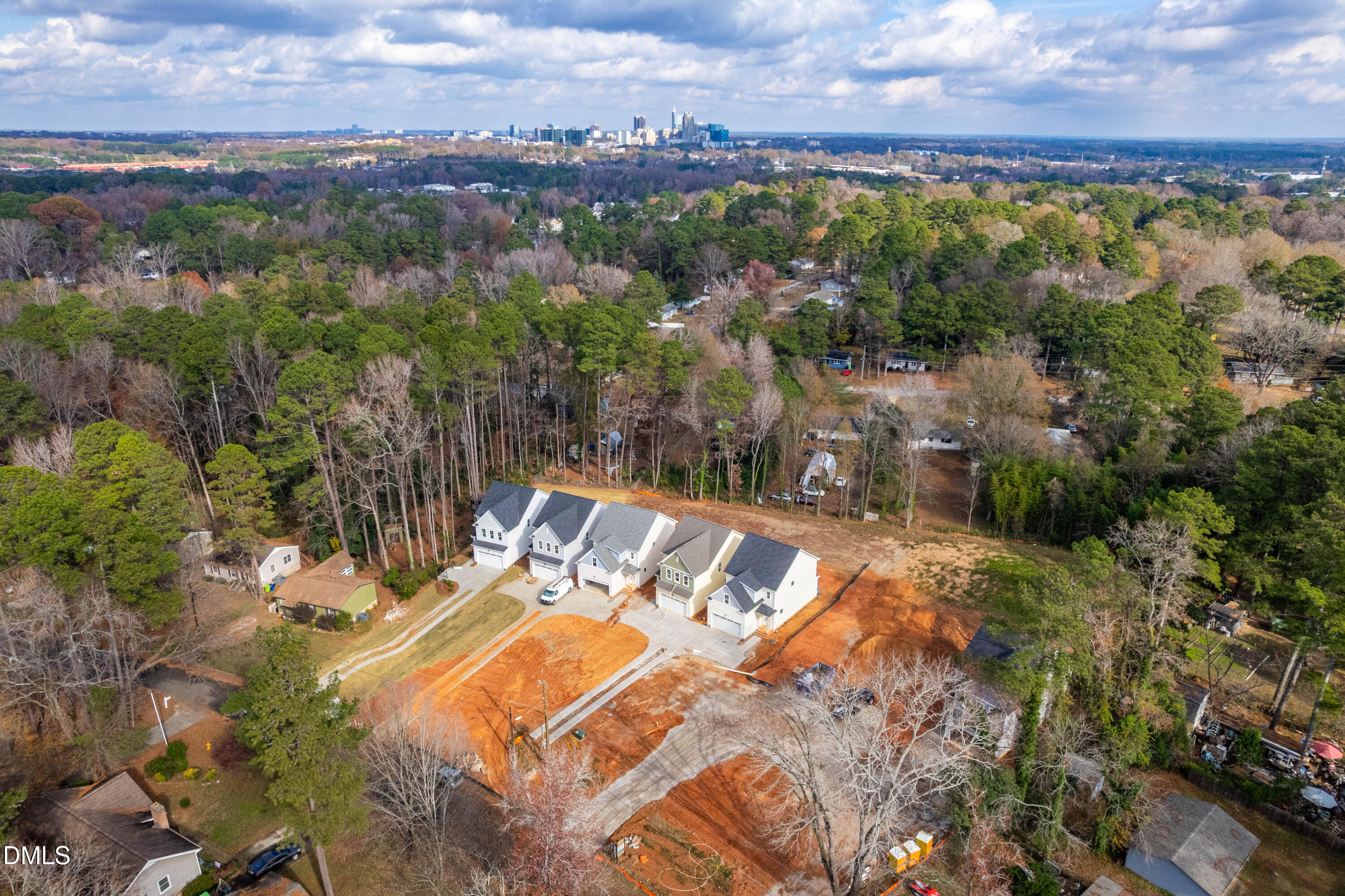 1024 Harper Road