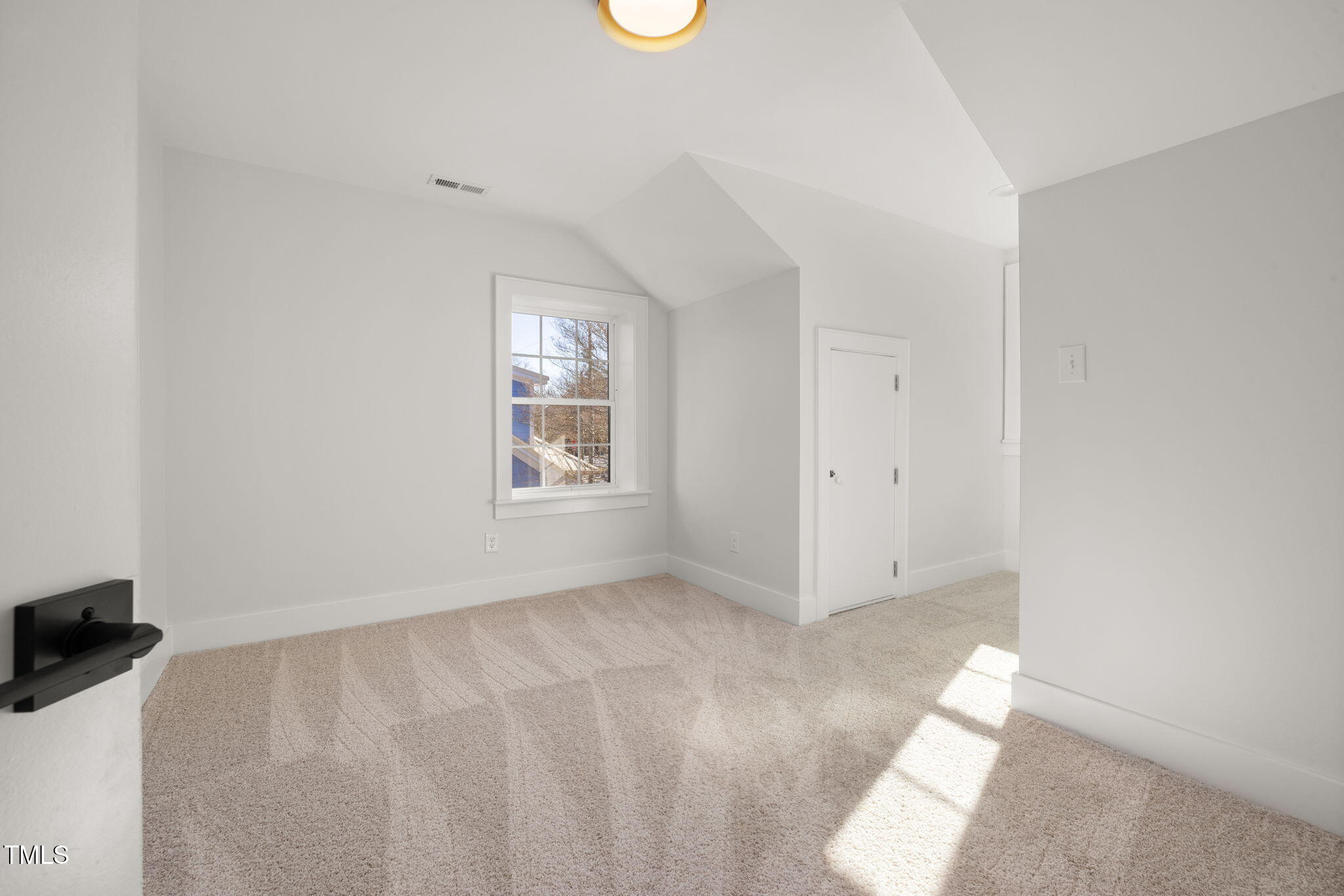 18 W Academy Street