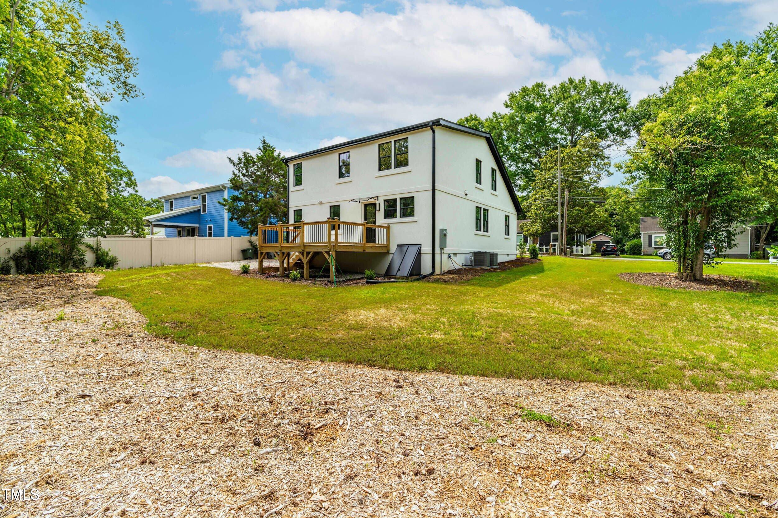 18 W Academy Street