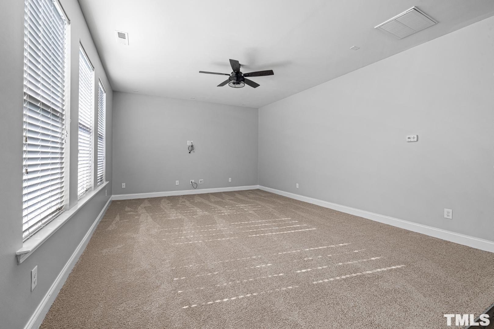 521 Groveview Wynd