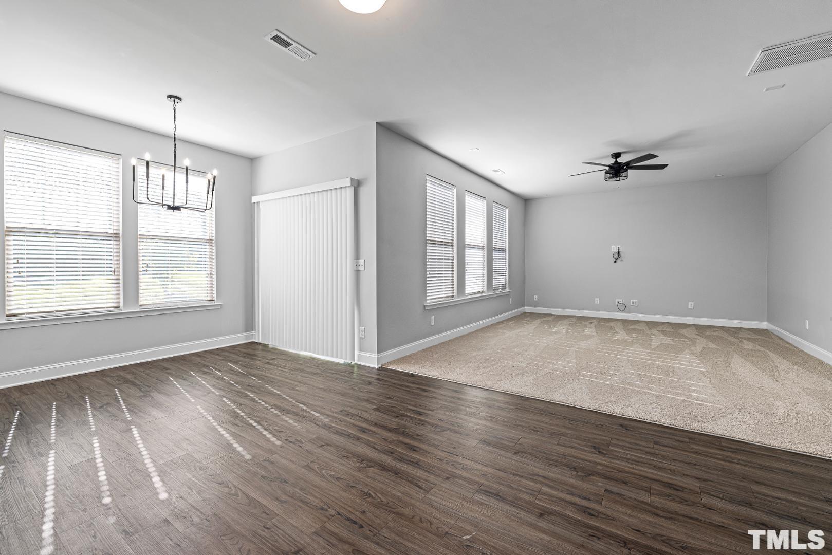 521 Groveview Wynd