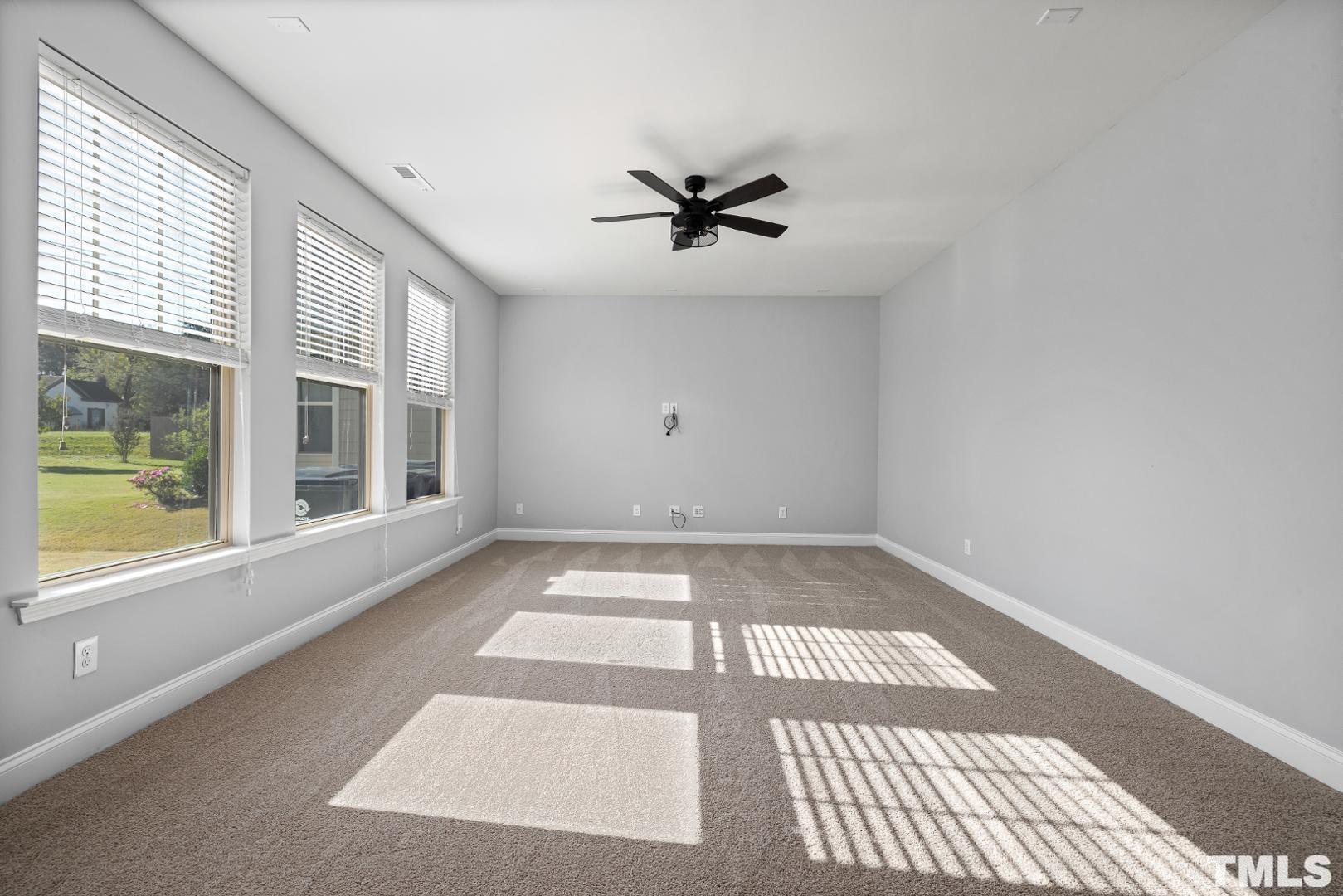 521 Groveview Wynd