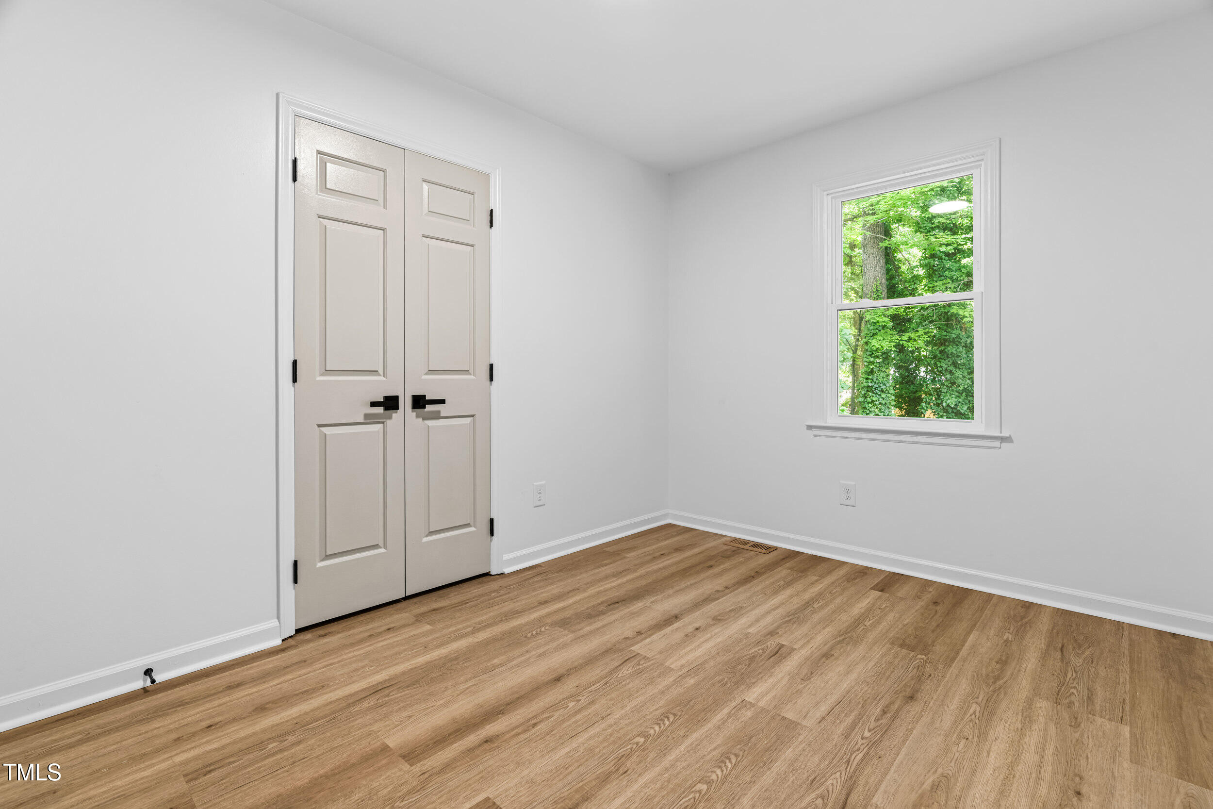 4349 Pickwick Drive