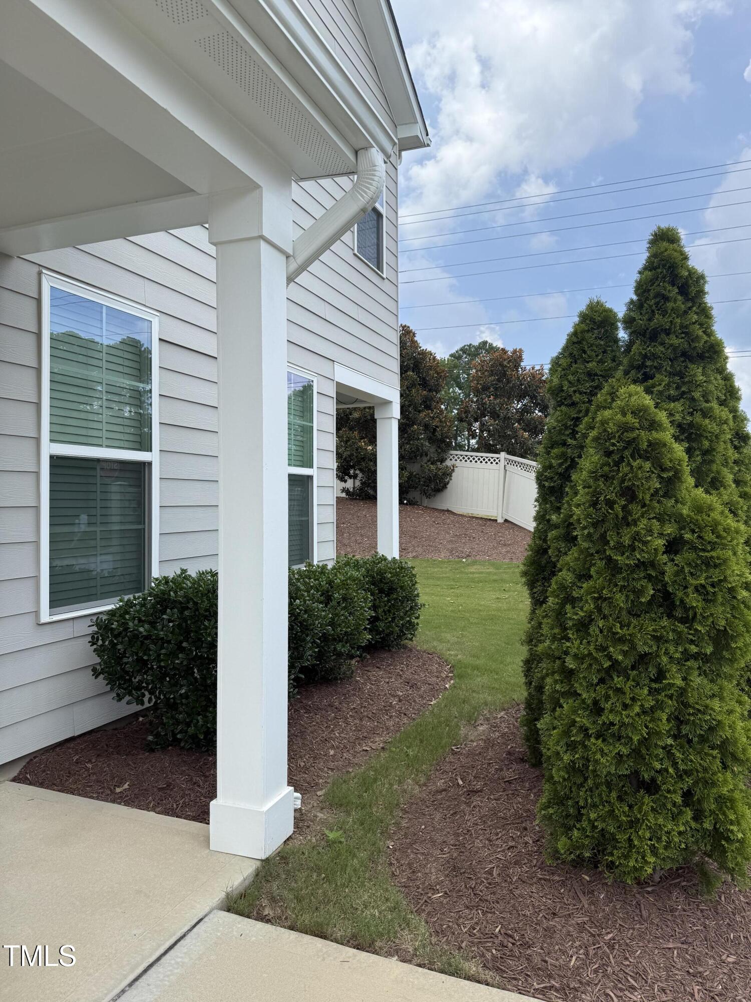 830 New Derby Lane