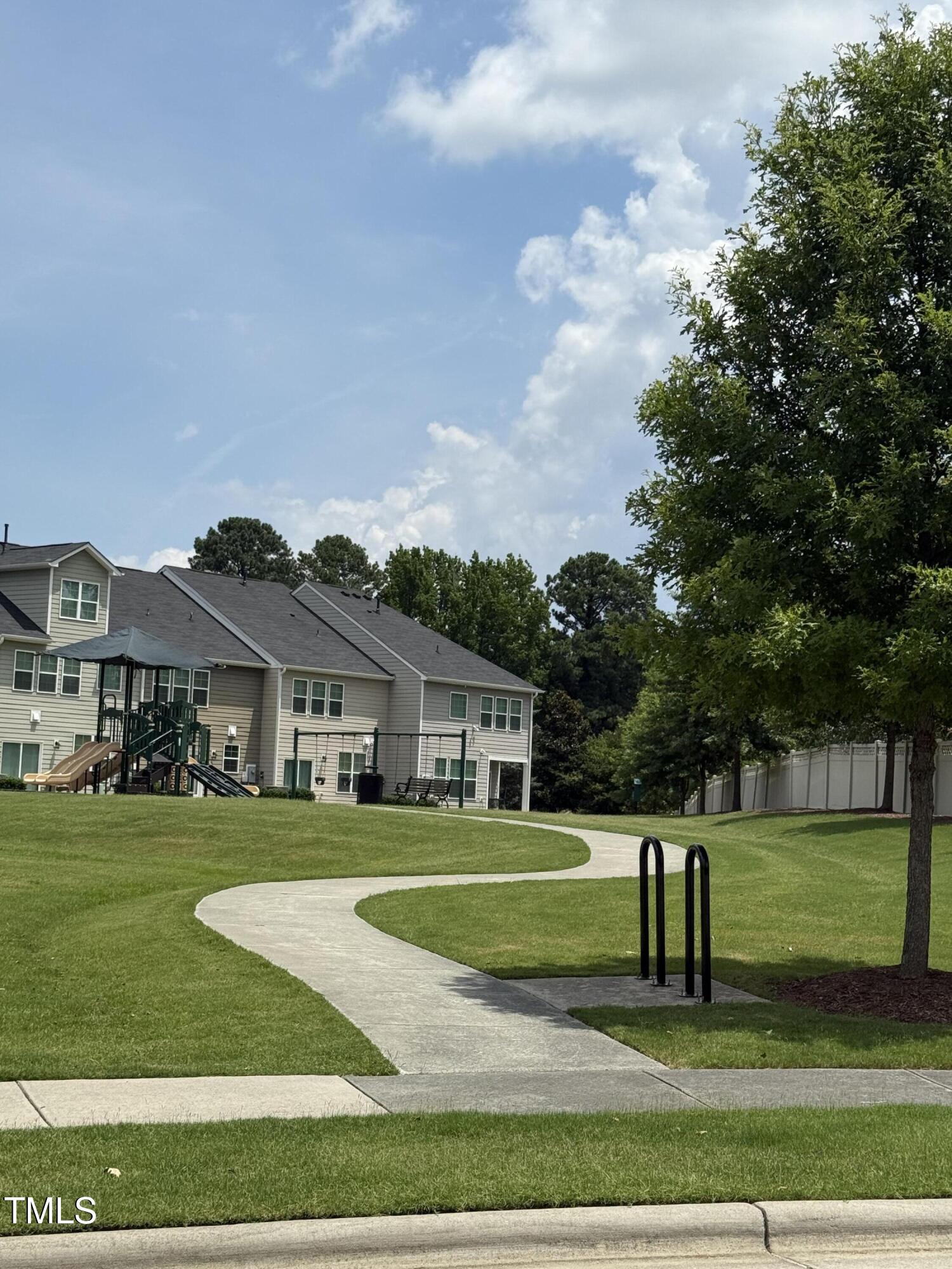 830 New Derby Lane
