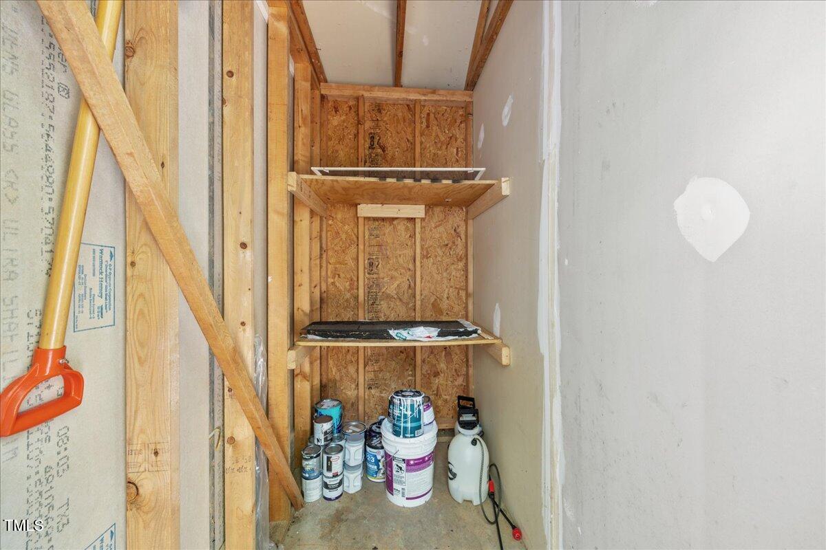 8404 Split Stone Lane