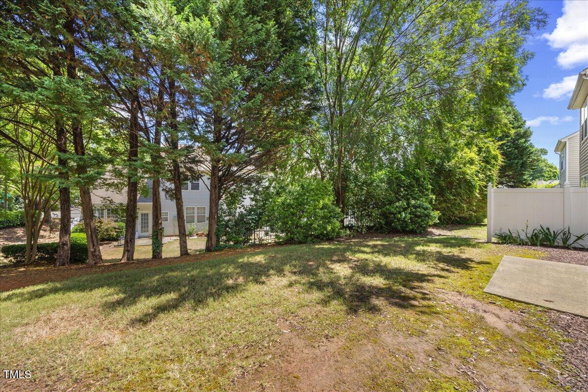 8404 Split Stone Lane