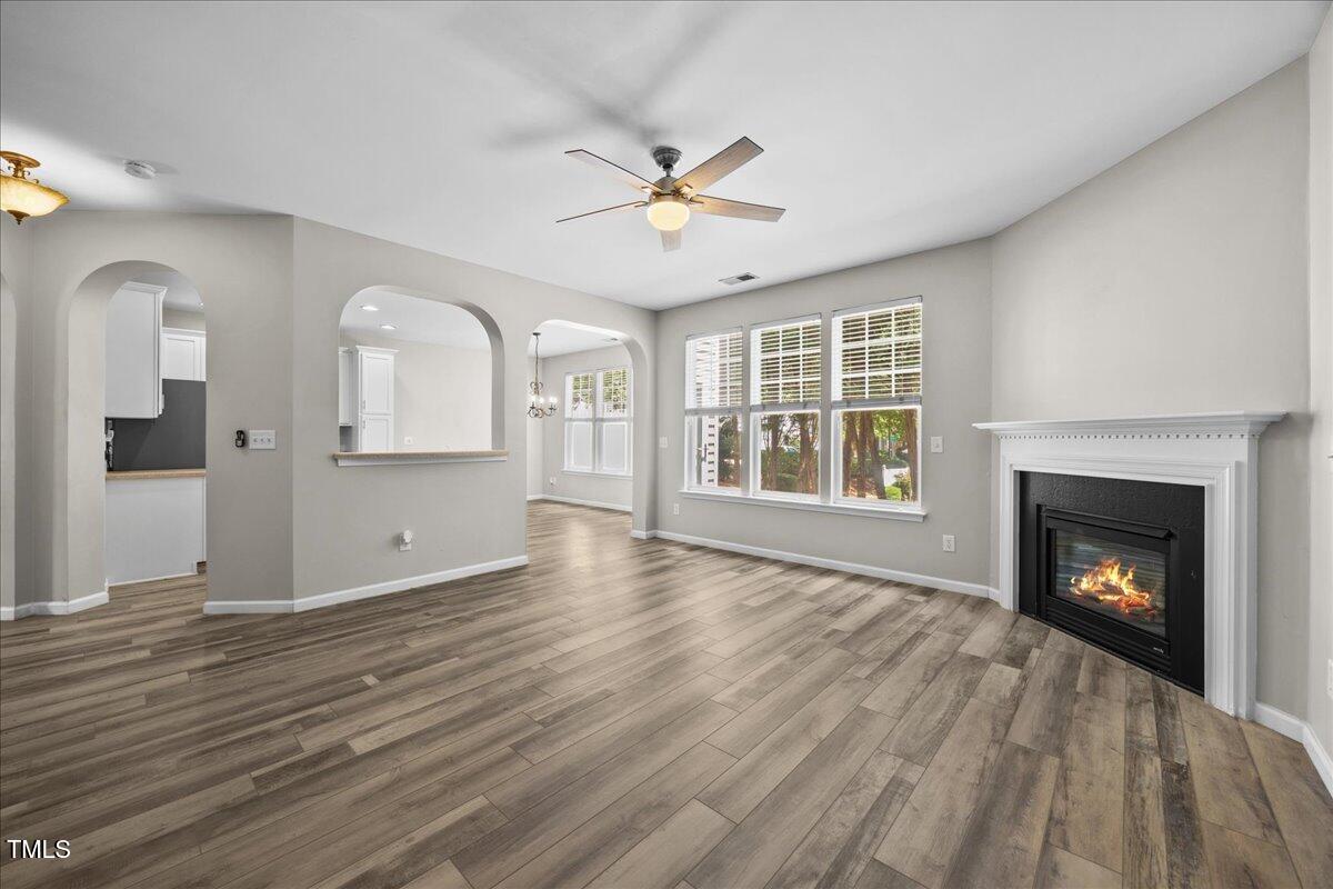 8404 Split Stone Lane