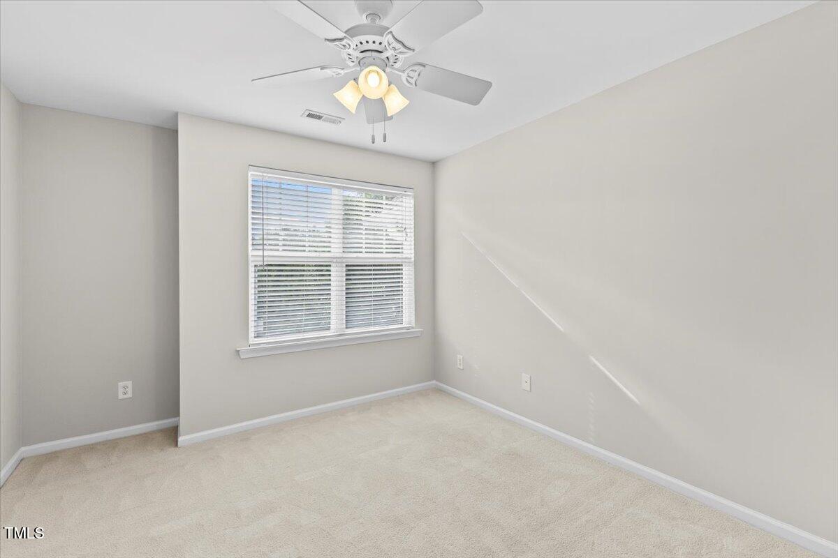 5802 Cameo Glass Way