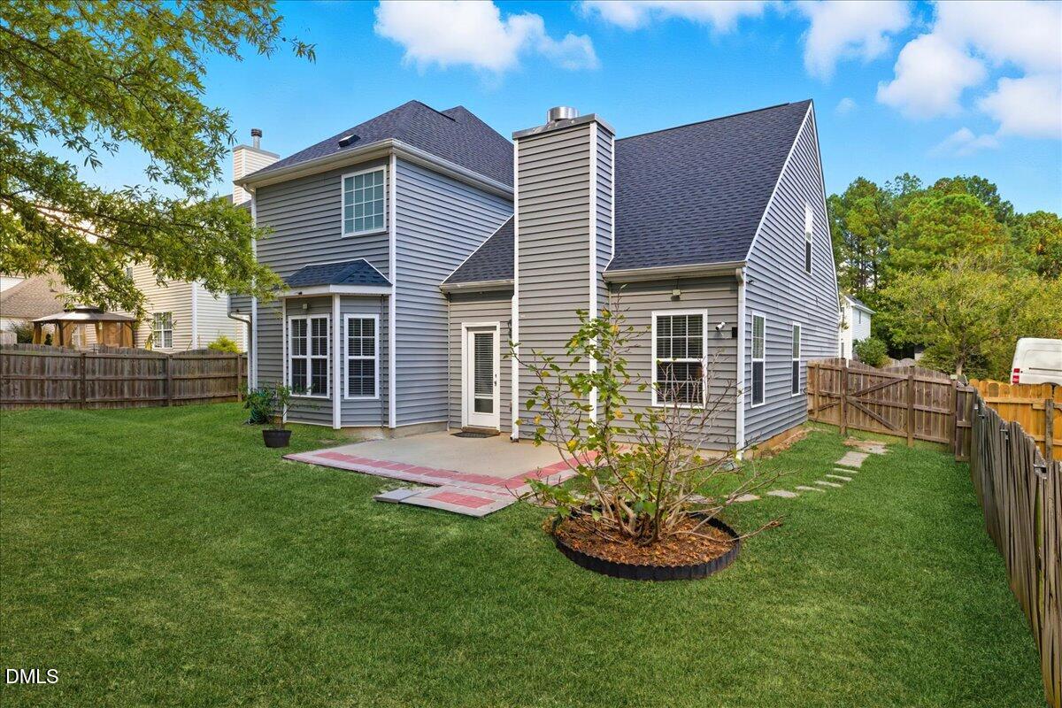 709 Holly Thorn Trace