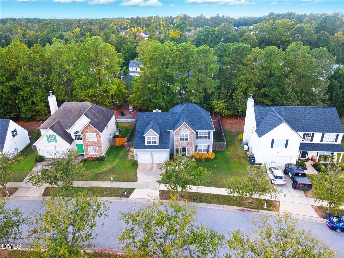 709 Holly Thorn Trace