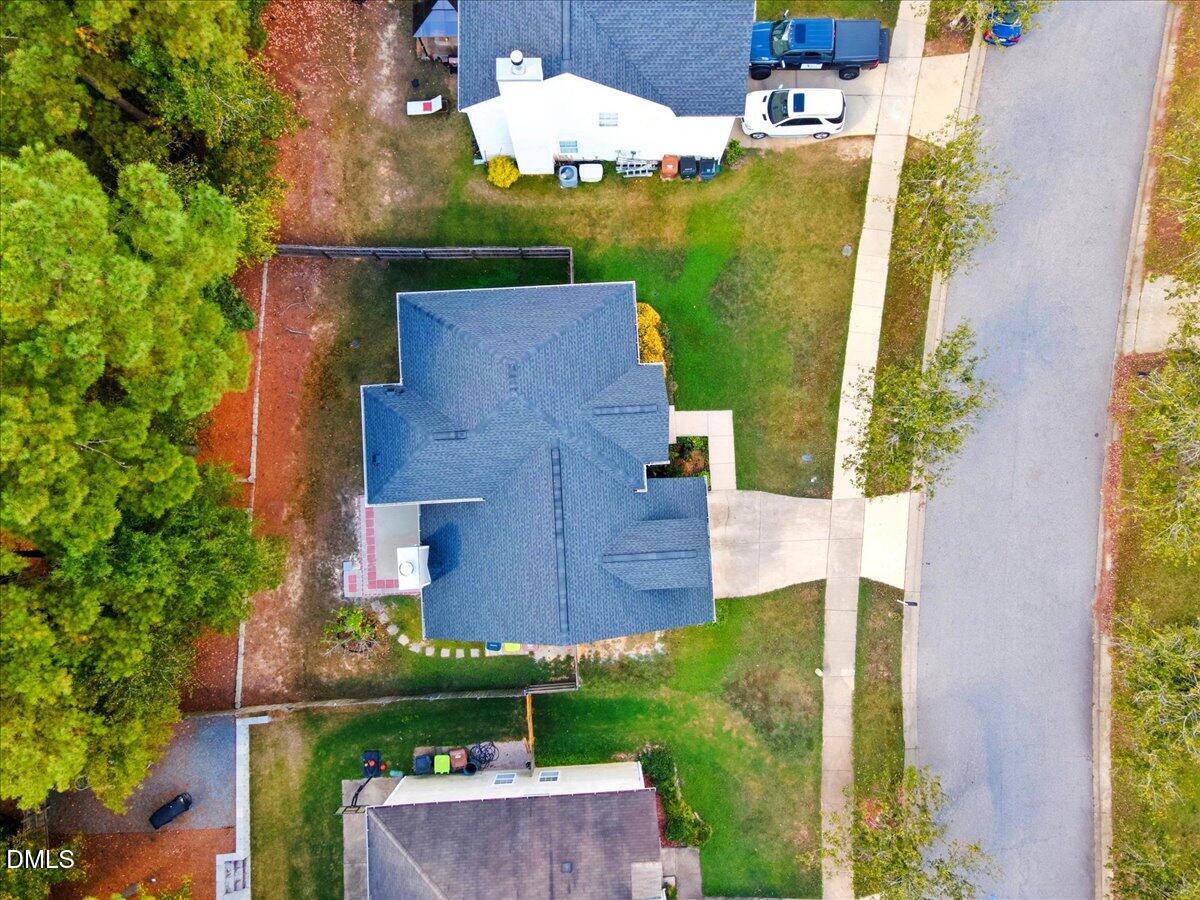 709 Holly Thorn Trace