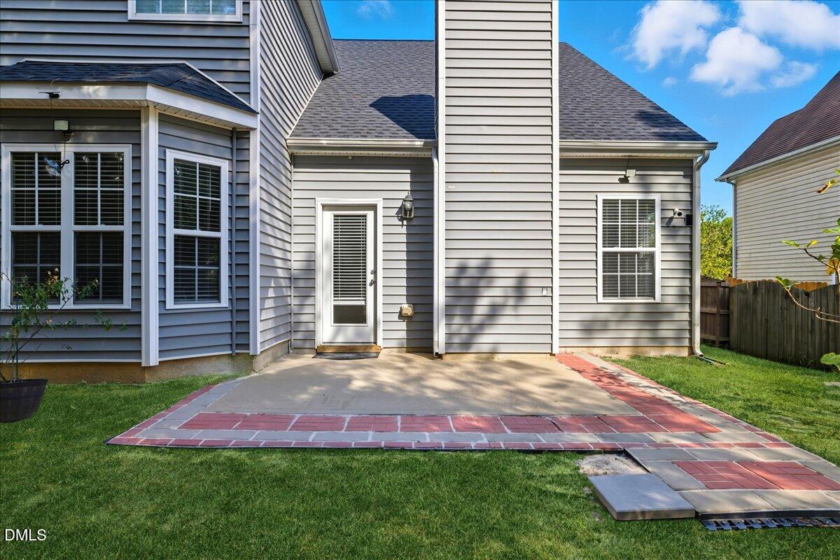 709 Holly Thorn Trace