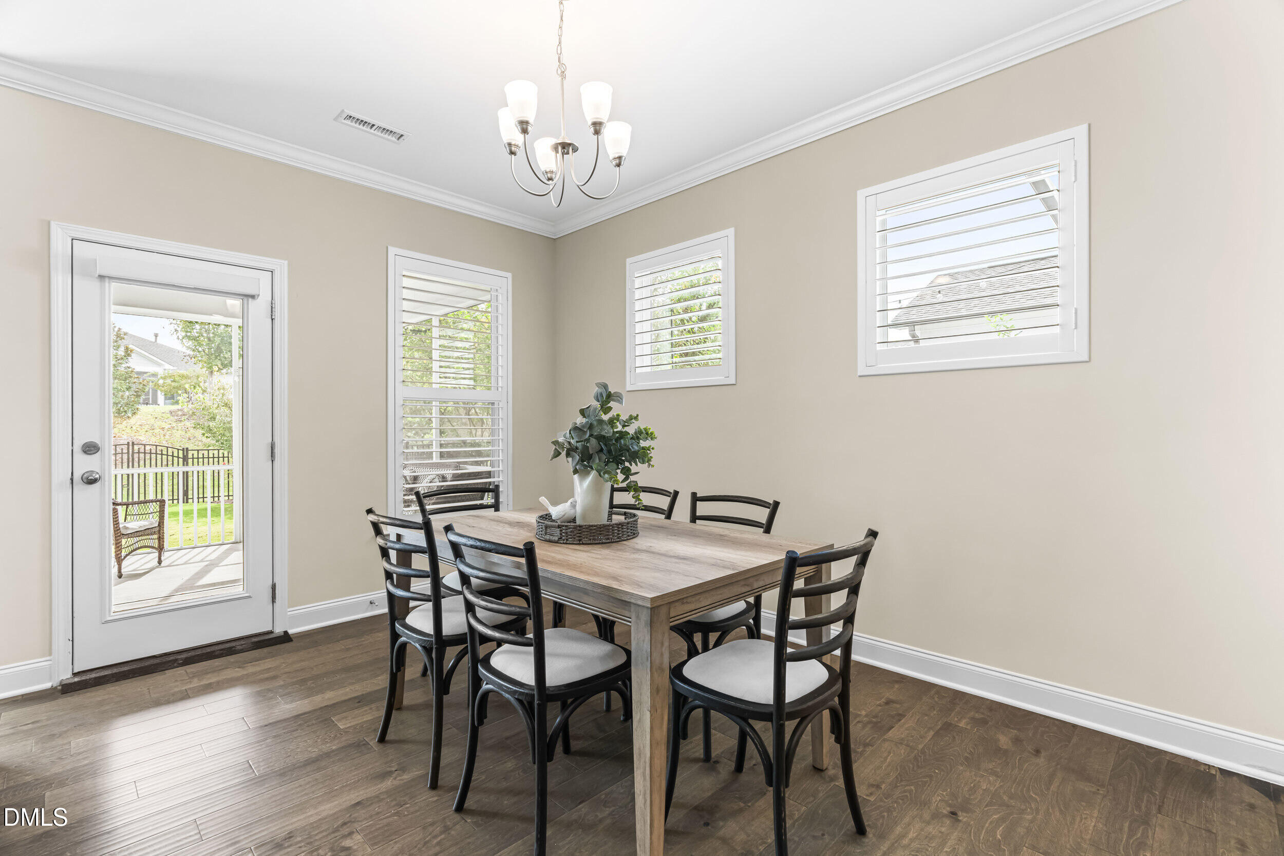 1221 Elk Falls Drive