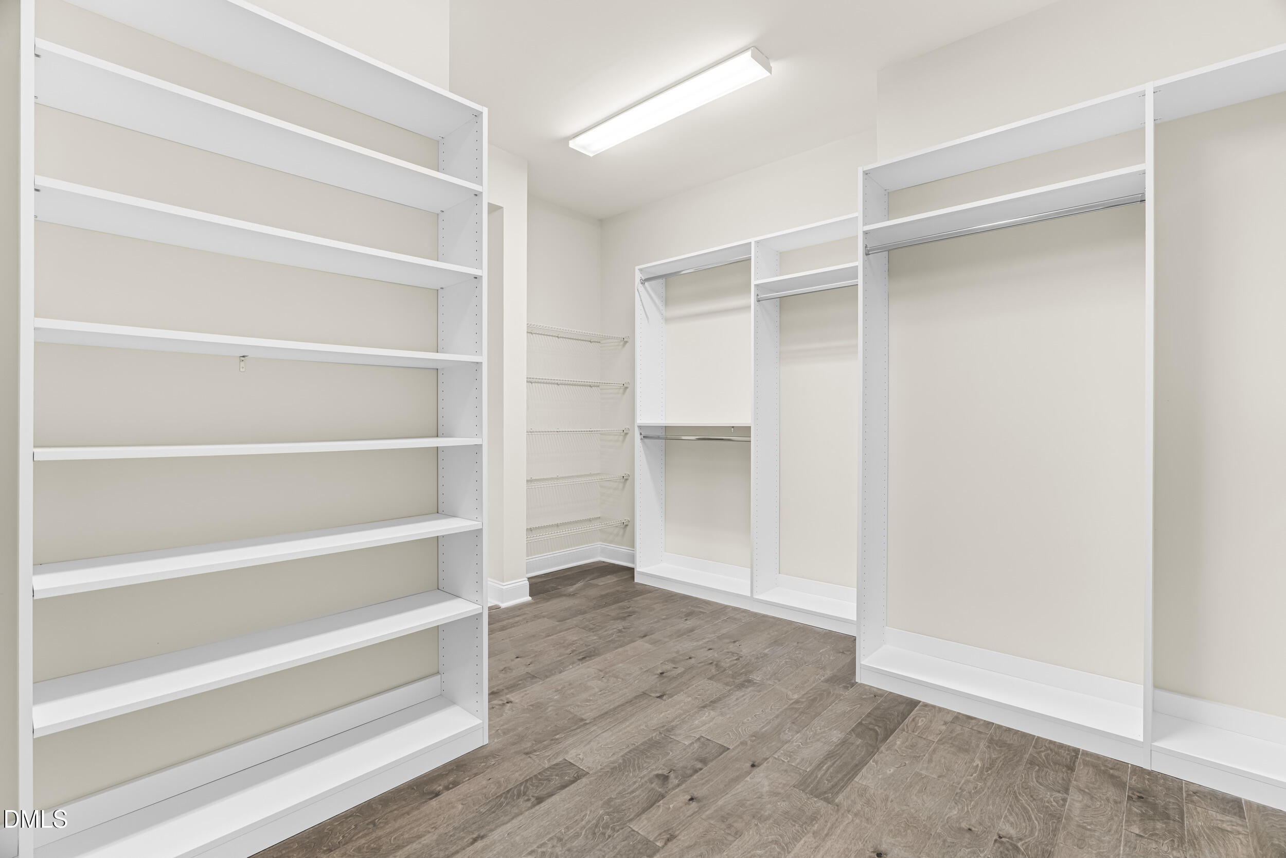 1221 Elk Falls Drive