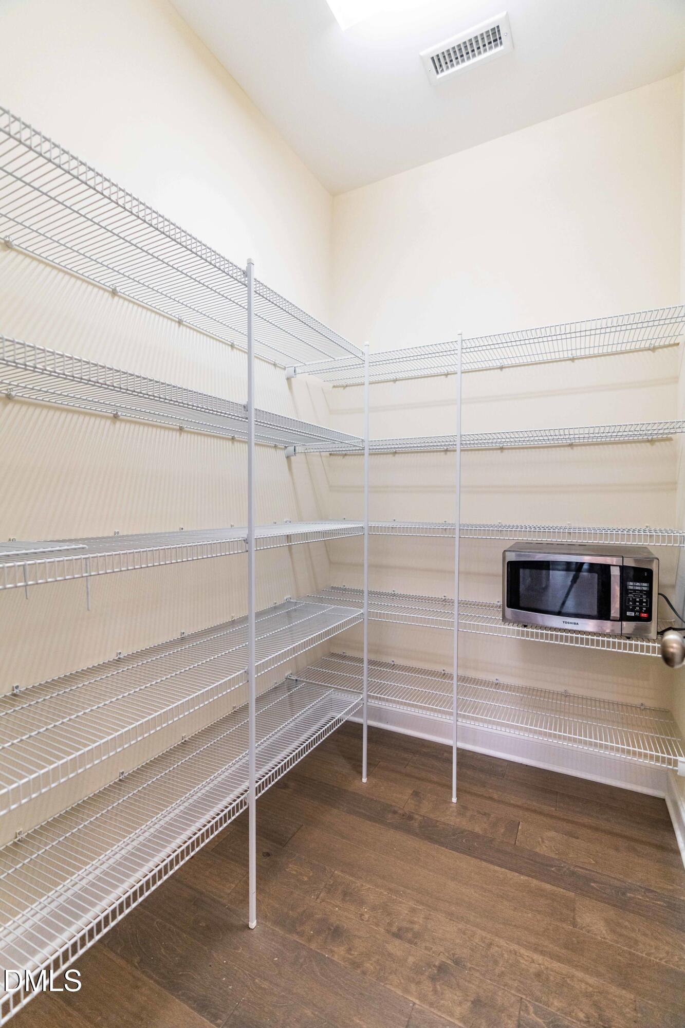 1221 Elk Falls Drive