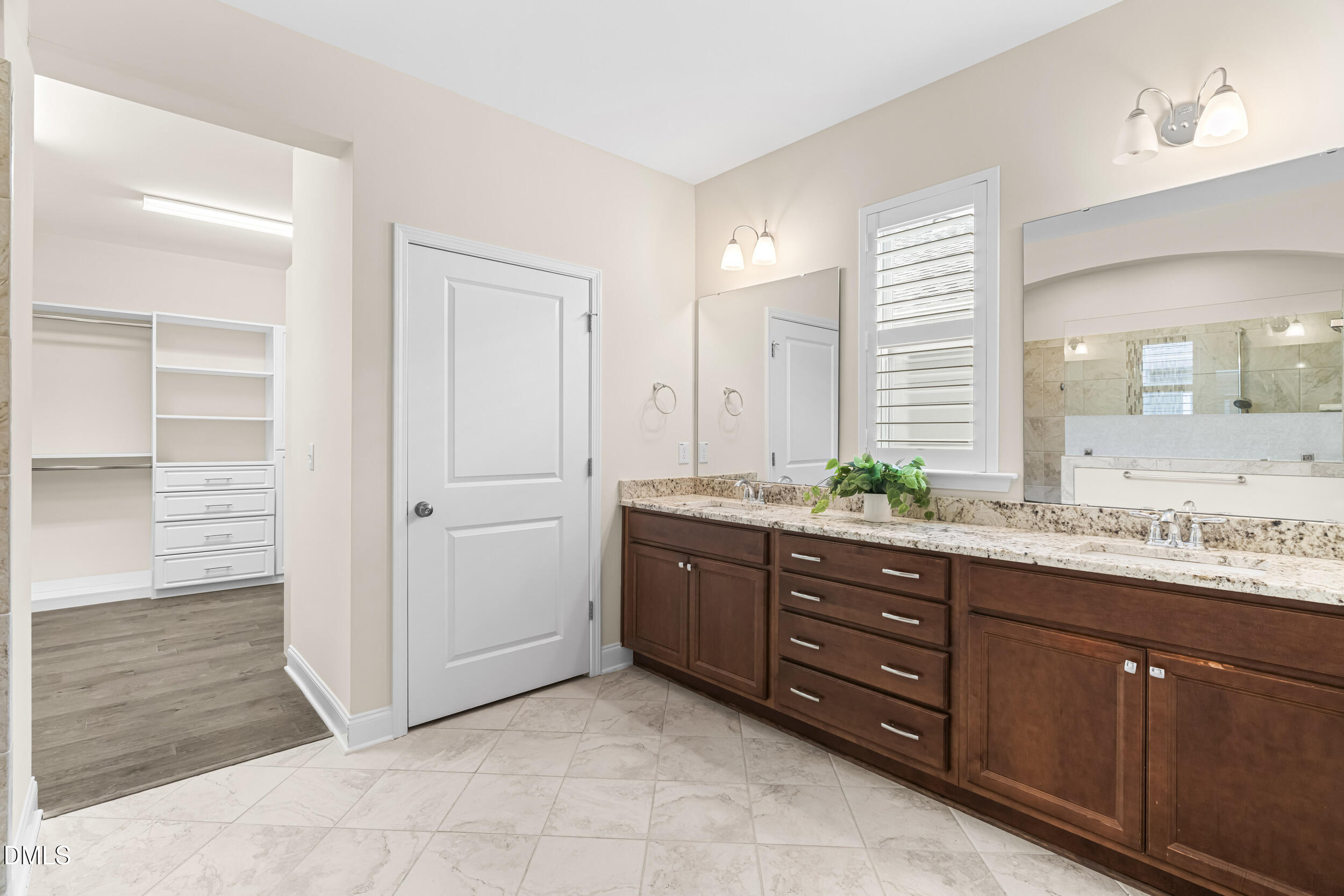 1221 Elk Falls Drive